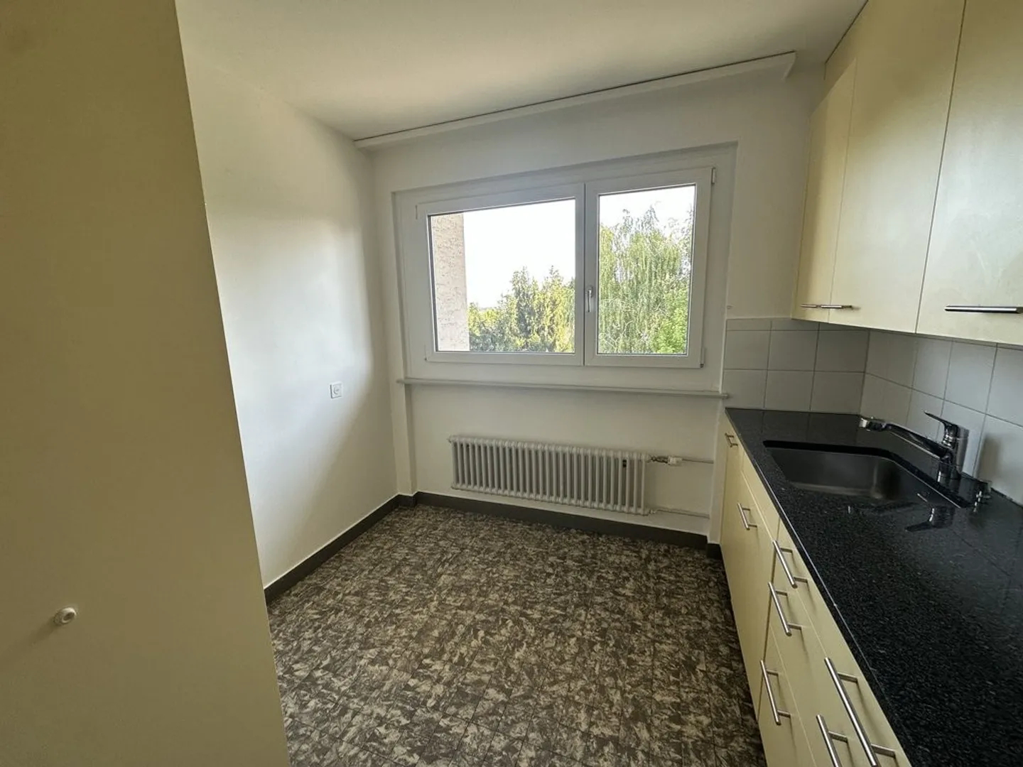 Appartement de deux pièces et demie au 3ème étage à louer! - Photo 1 sur 6