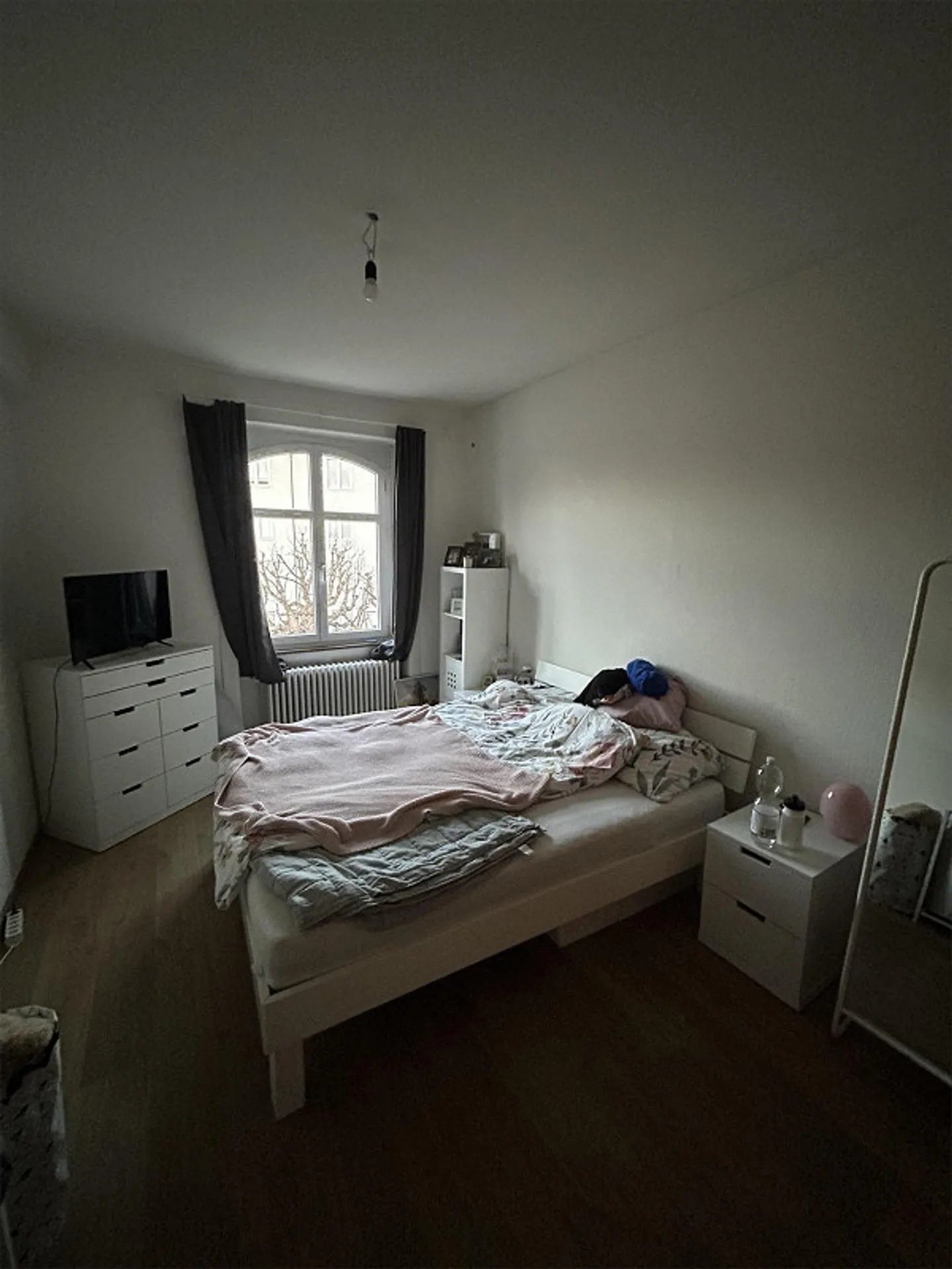 Geräumige Wohnung mit großer Terrasse - Foto 2 von 7