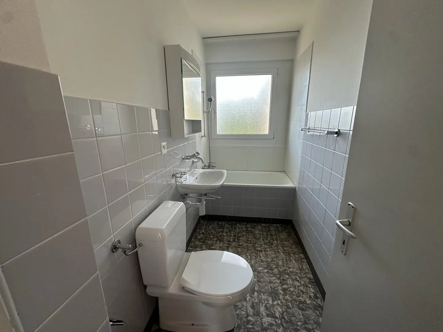 Appartement de deux pièces et demie au 3ème étage à louer! - Photo 5 sur 6