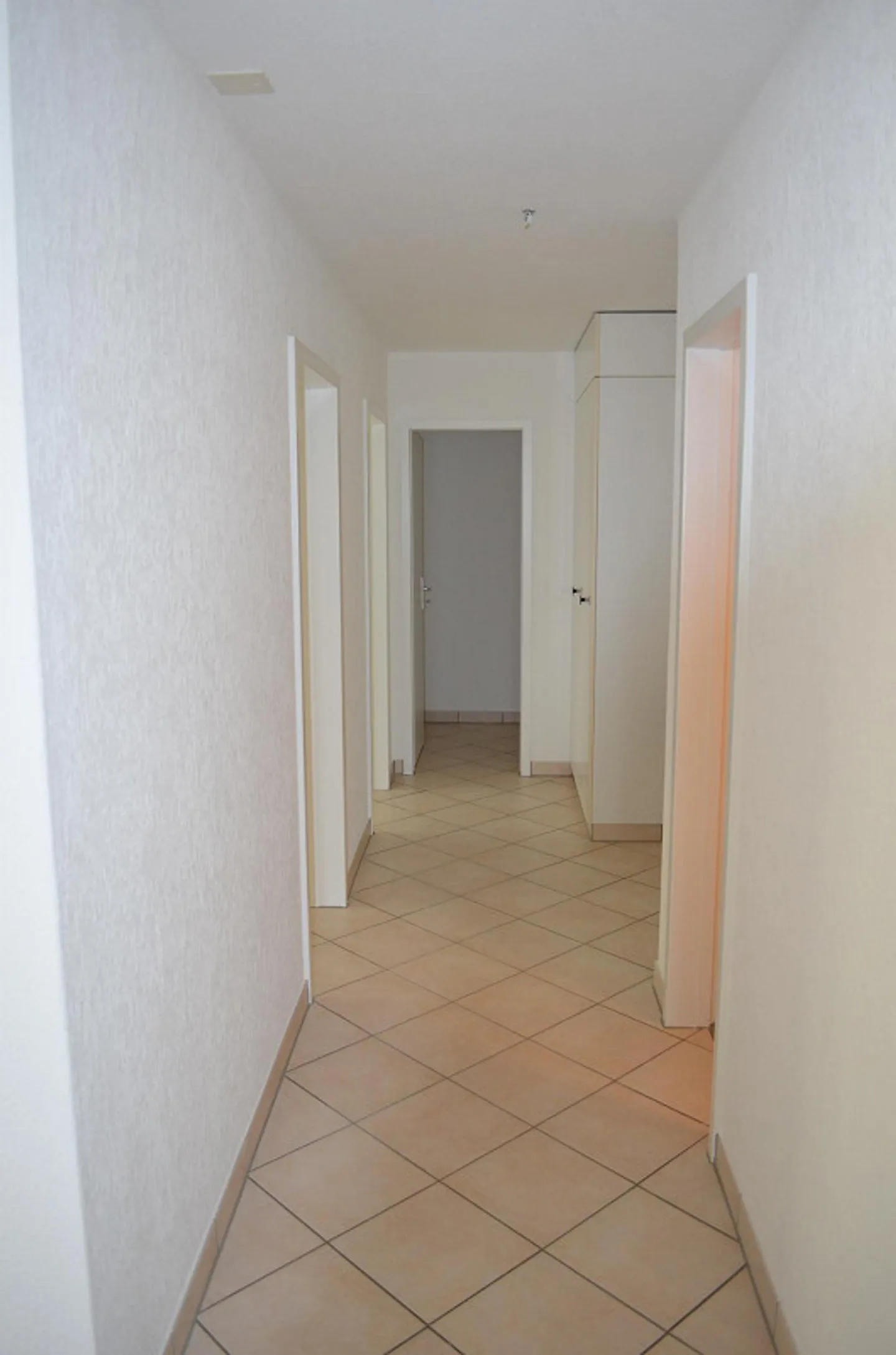 Charmante Wohnung mit Aussicht - Foto 2 von 22