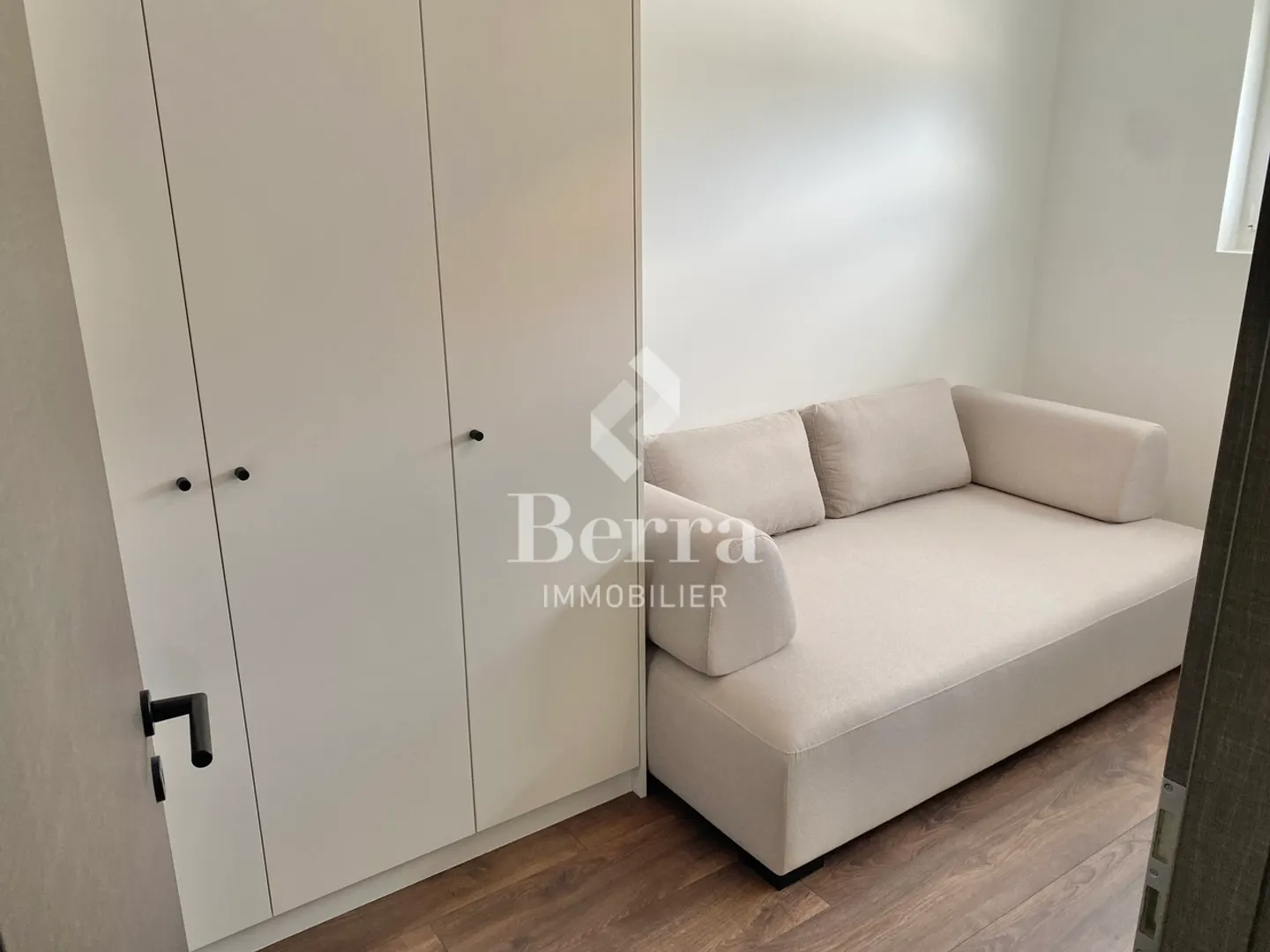 4,5-Zimmer-Wohnung in einer PPE mit nur 2 Wohnungen! - Foto 15 von 18