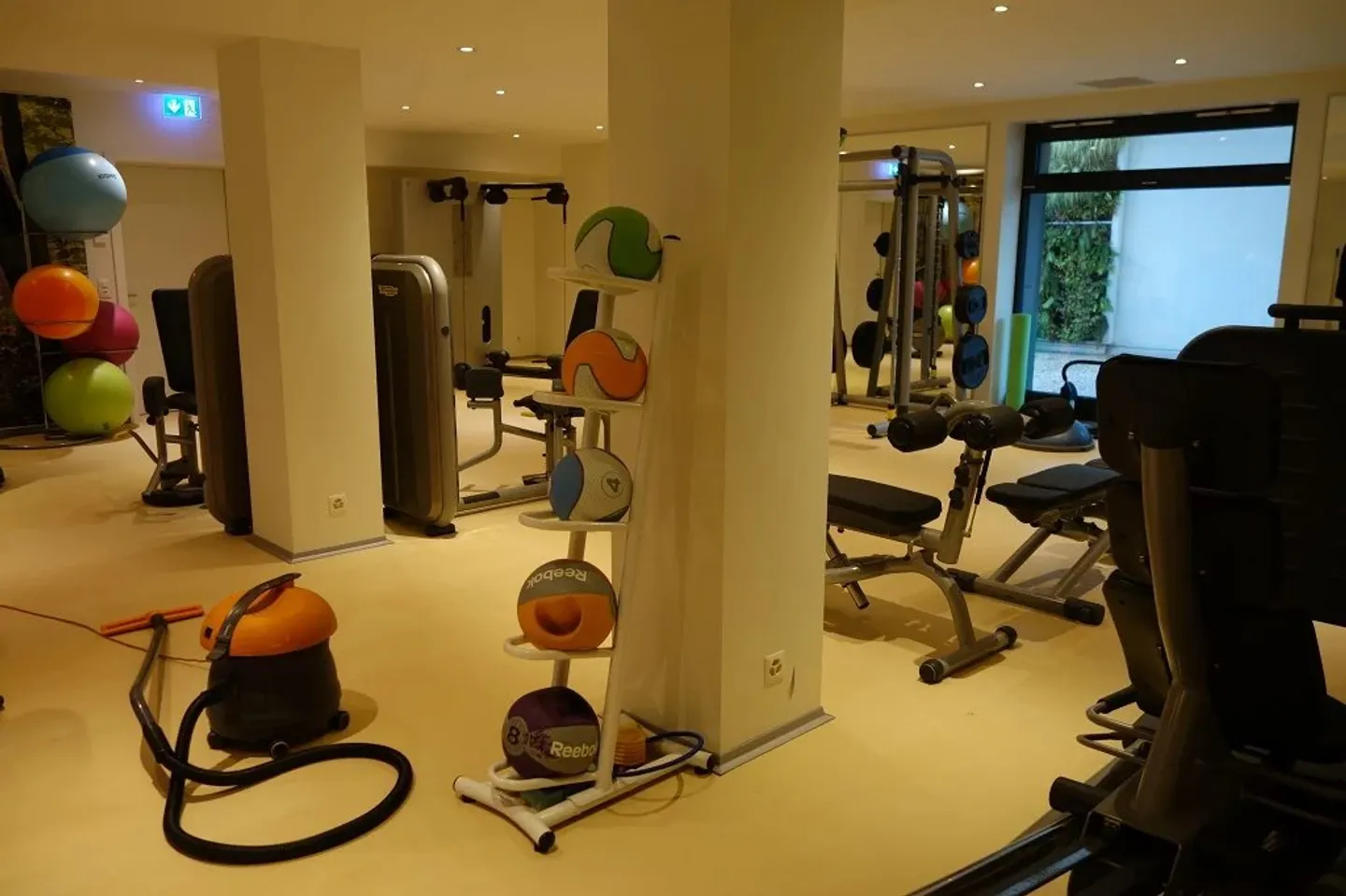 Luxury Apartment in Prime Location - Photo 10 of 10