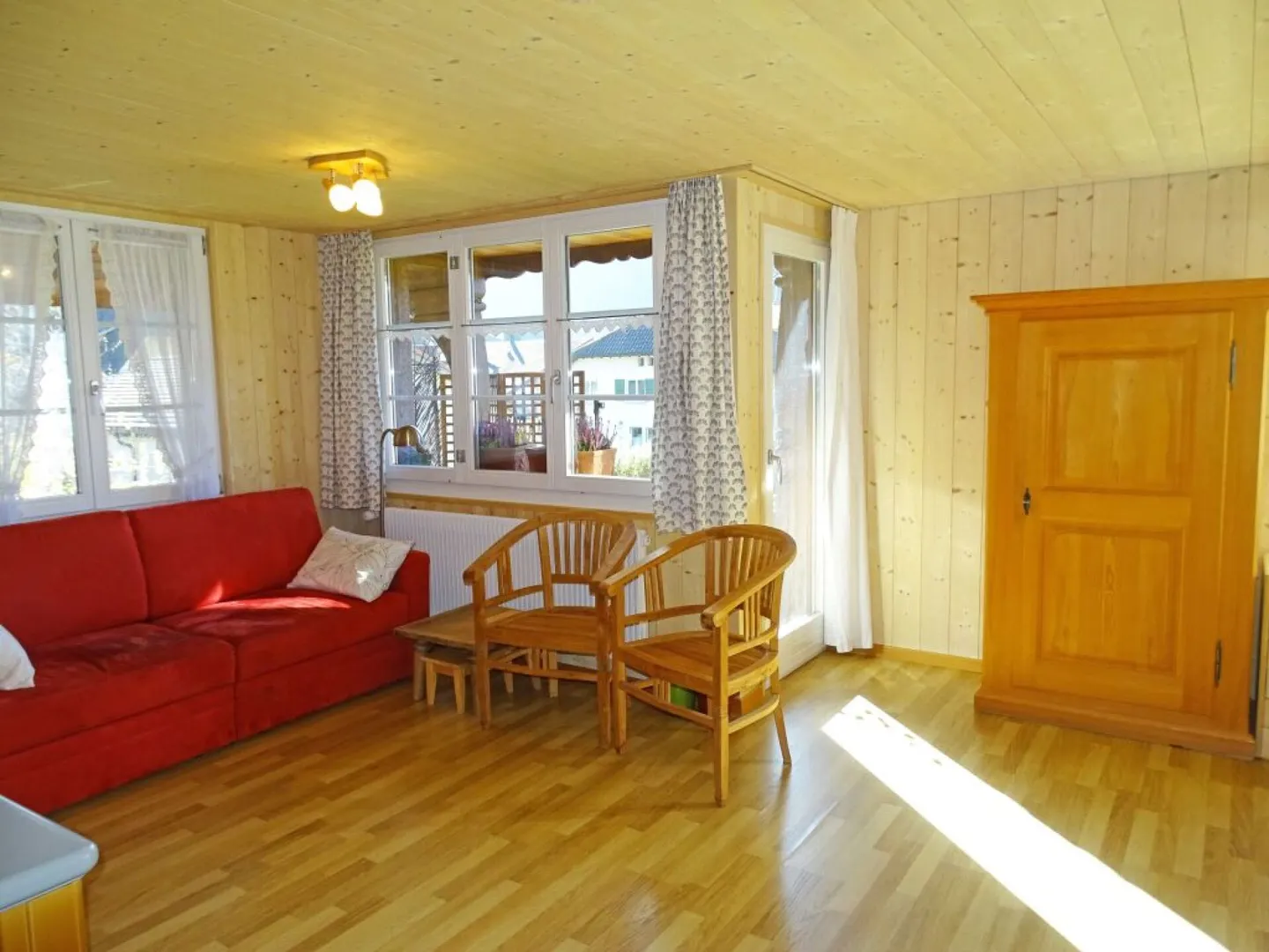 Multi-family house in prime location in Trubschachen - GVB value CHF 1,034,000.- - Photo 10 of 15
