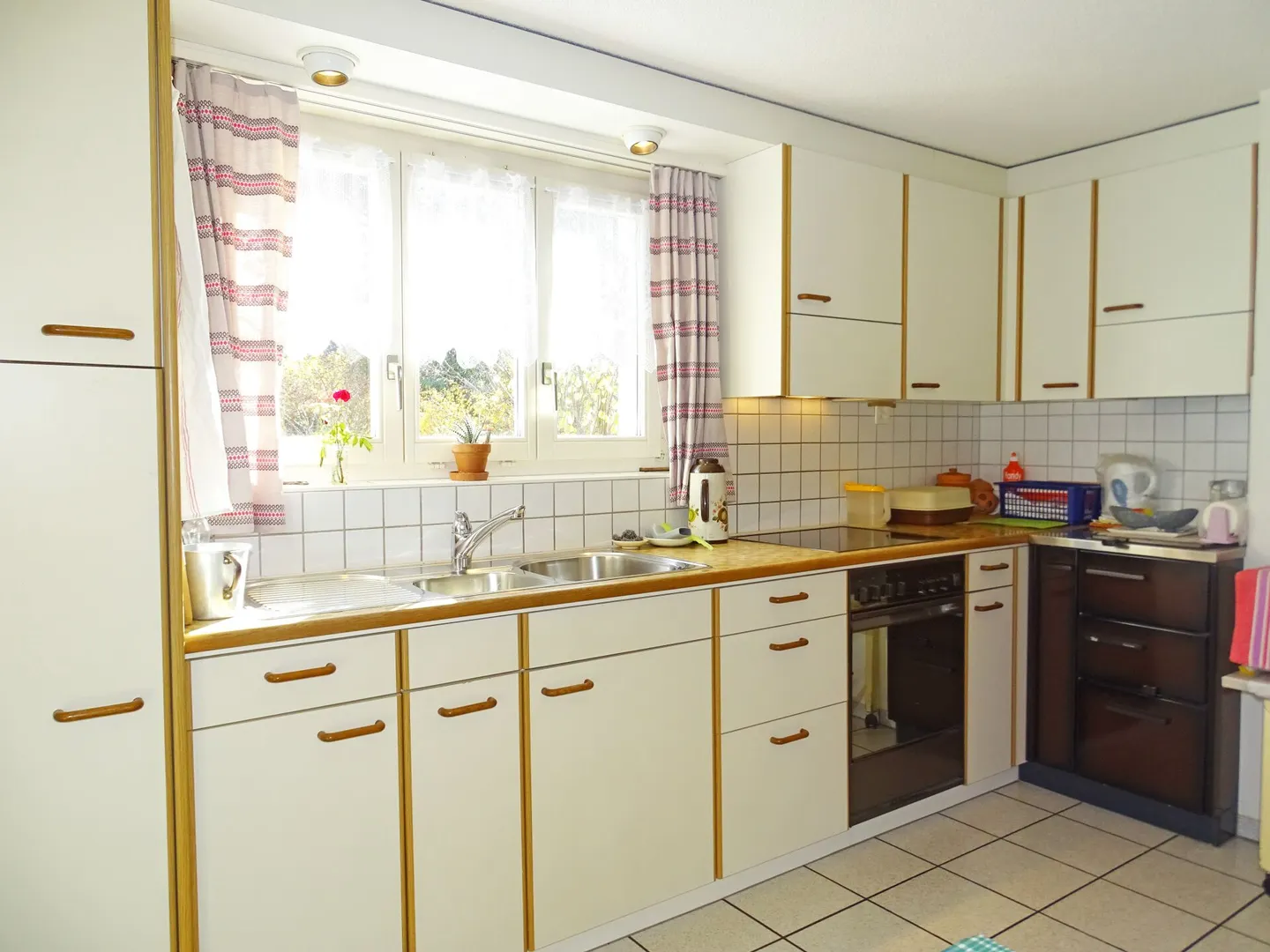 Multi-family house in prime location in Trubschachen - GVB value CHF 1,034,000.- - Photo 13 of 15