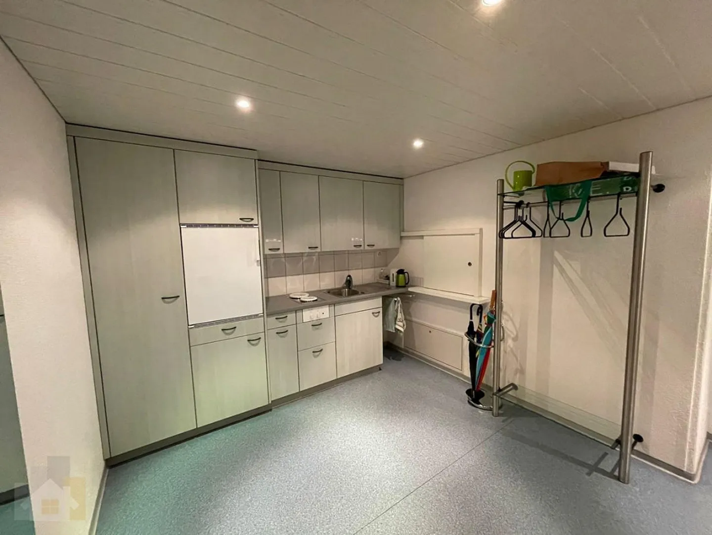 Büro- und Gewerbeflächen Lagerflächen mit/ohne Logistik direkt im Zent - Foto 6 von 6