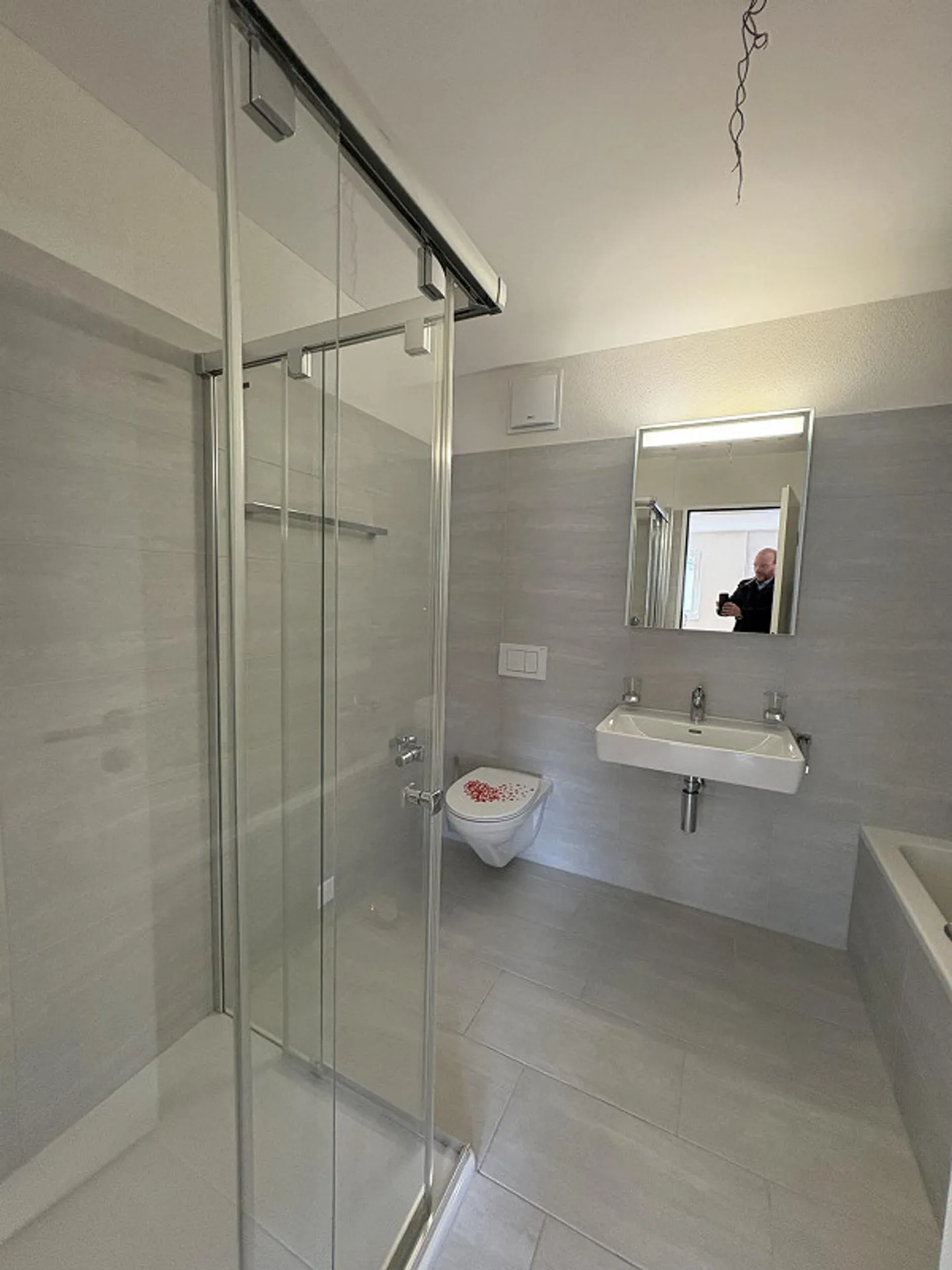 Appartamento moderno 2.5 stanze - Foto 8 di 10