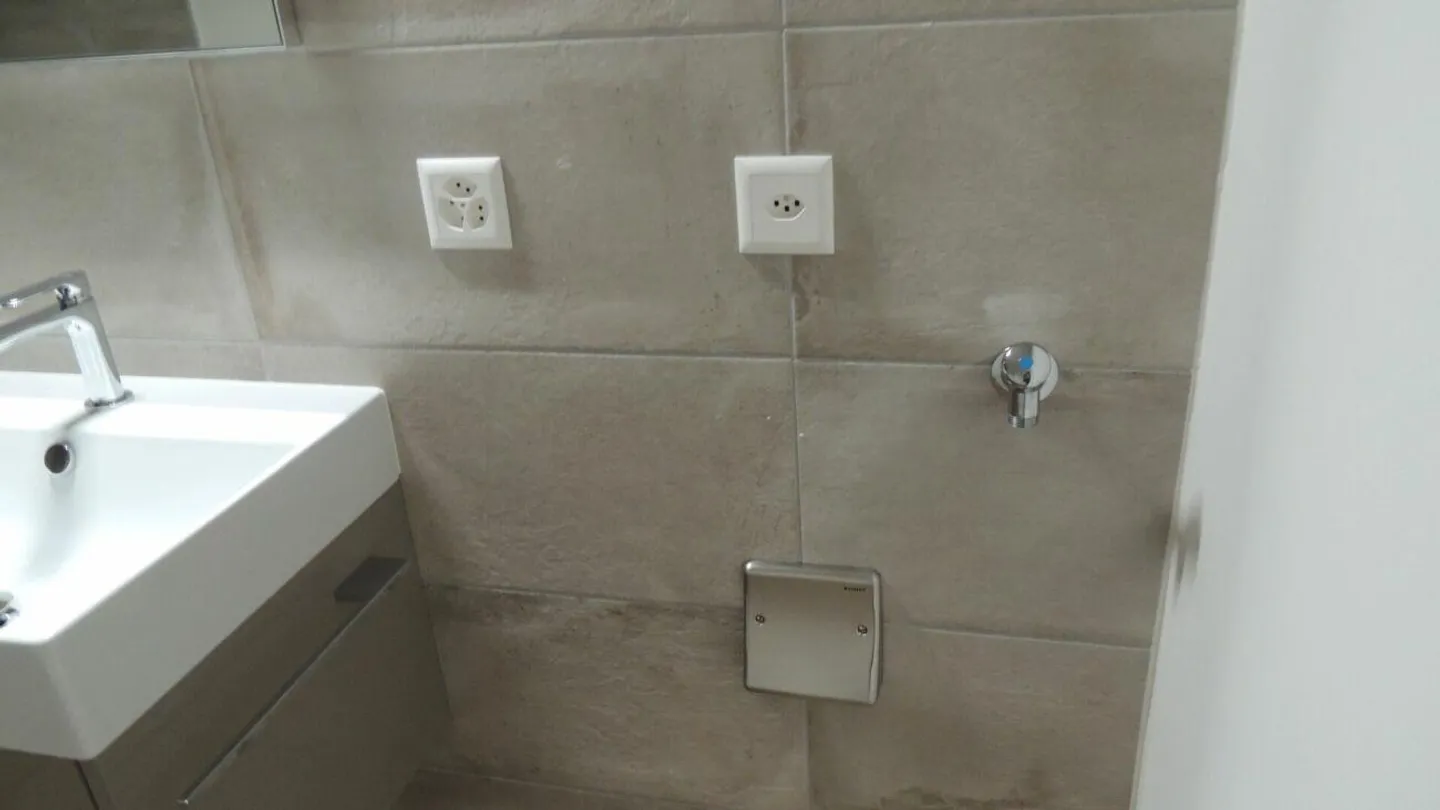 MODERN 3.5-ROOM APARTMENT IN RECENT CONSTRUCTION - Photo 15 of 21