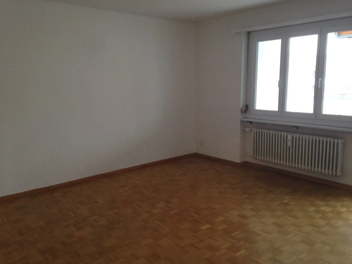 Charming 3-Room Apartment - Photo 4 of 8