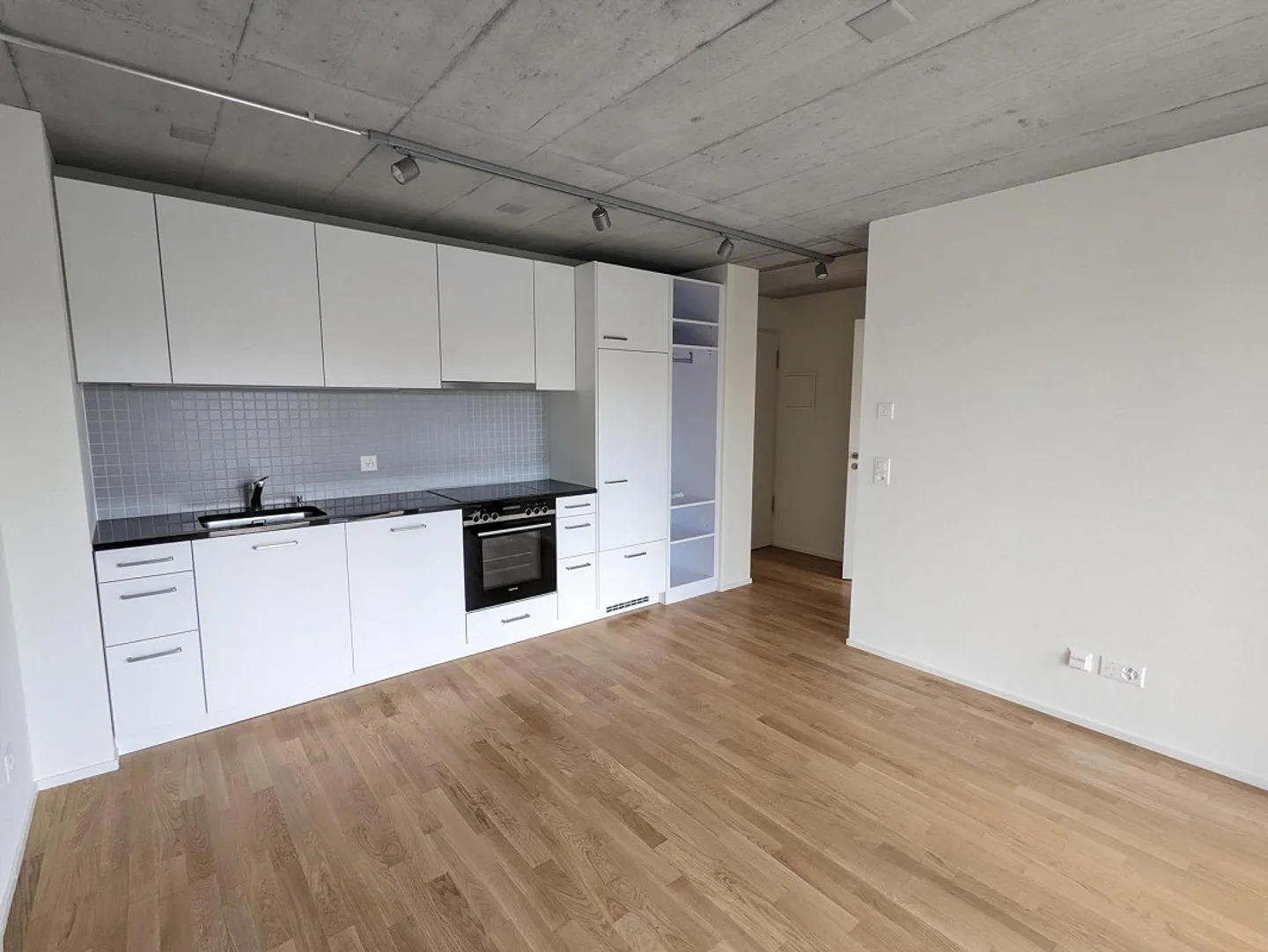 Moderne 3-Zimmer-Wohnung in Muttenz - Foto 2 von 6