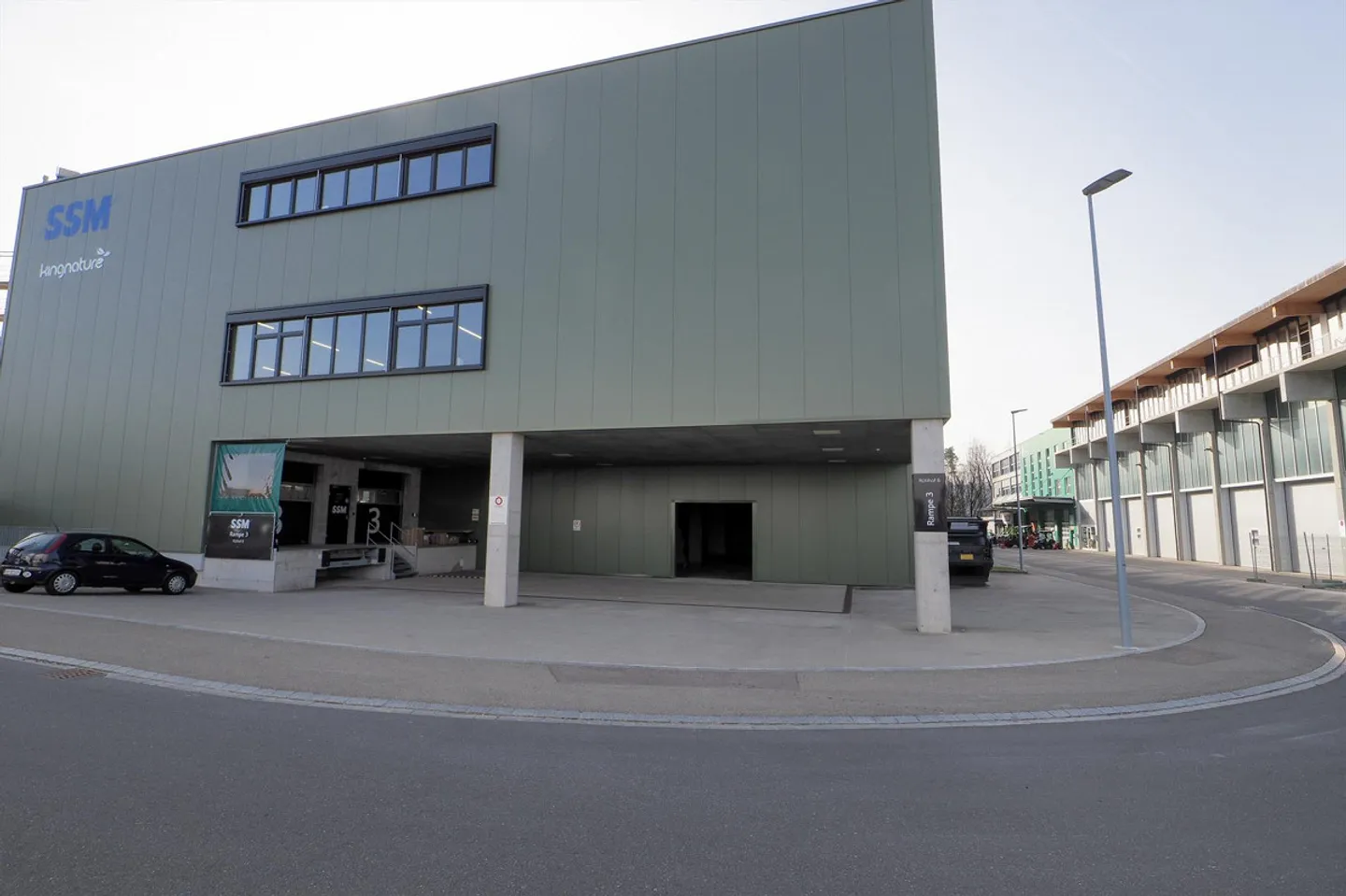 Vielseitige Gewerbefläche zu Vermieten - Foto 1 von 22