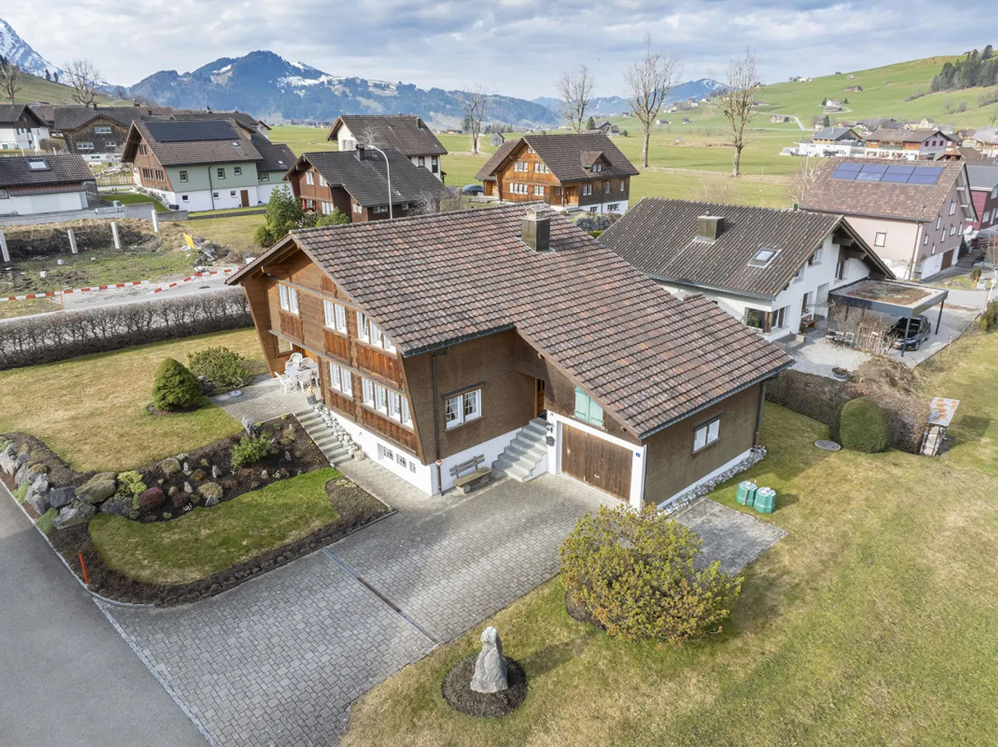 7.5 - Room Single Family House - Photo 4 of 23