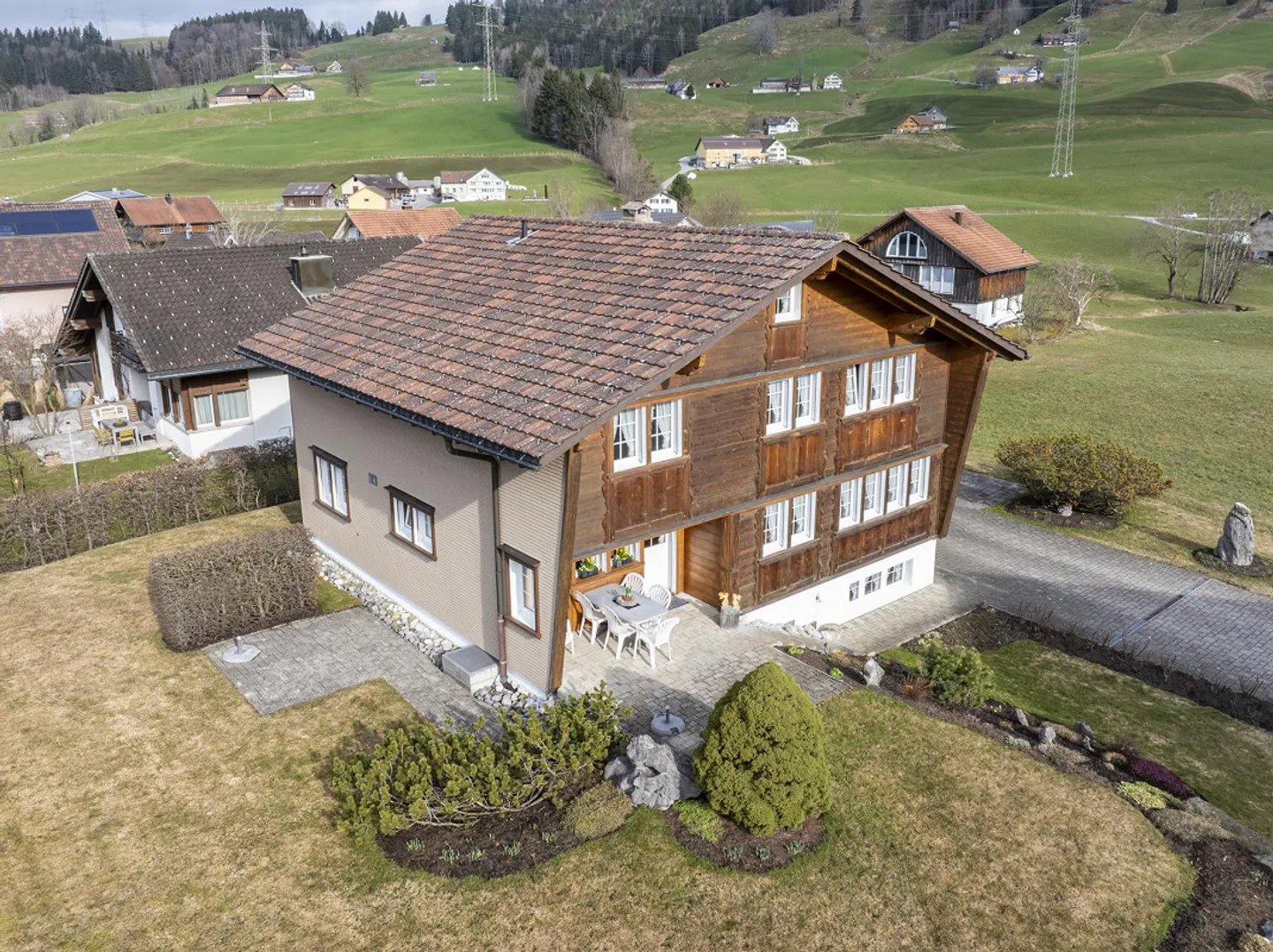 7.5 - Room Single Family House - Photo 2 of 23