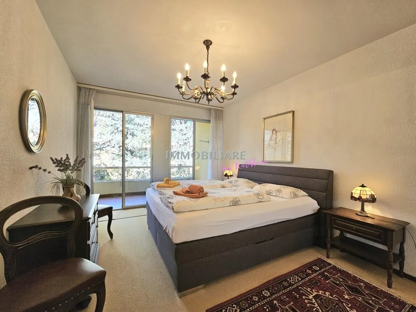 Geräumige Wohnung mit Balkonen - Foto 7 von 23