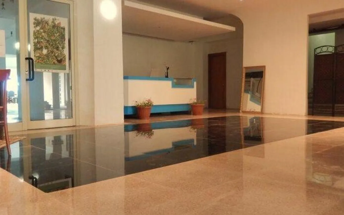 Casa plurifamiliare con vista lago - Foto 3 di 8