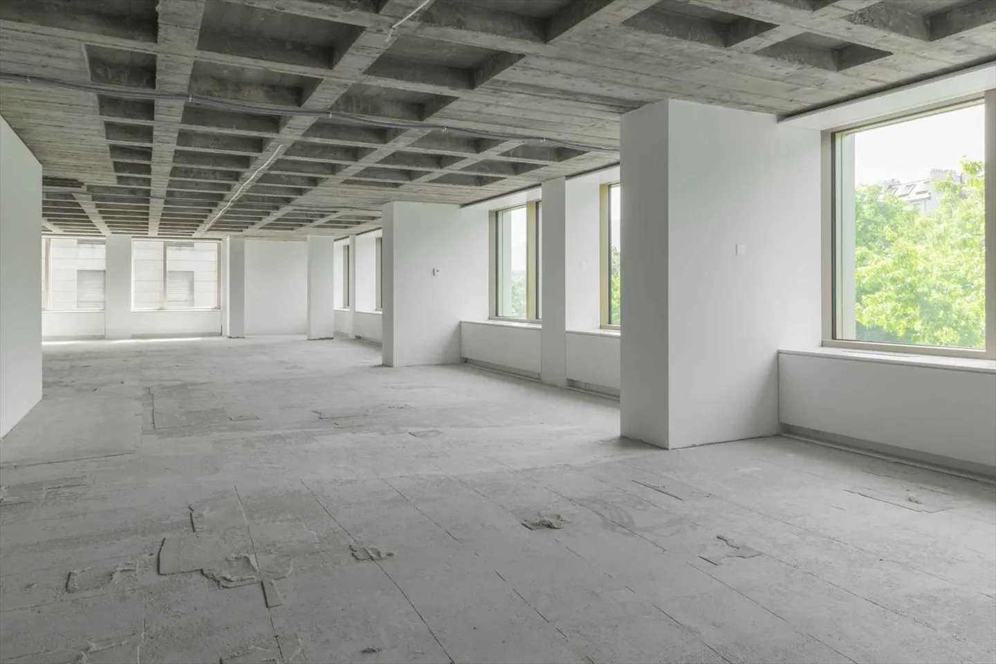 Bürogebäude mit hohem Standard, komplett renoviert, 2'700 m2 Bürofläche zur Miete - Foto 12 von 13