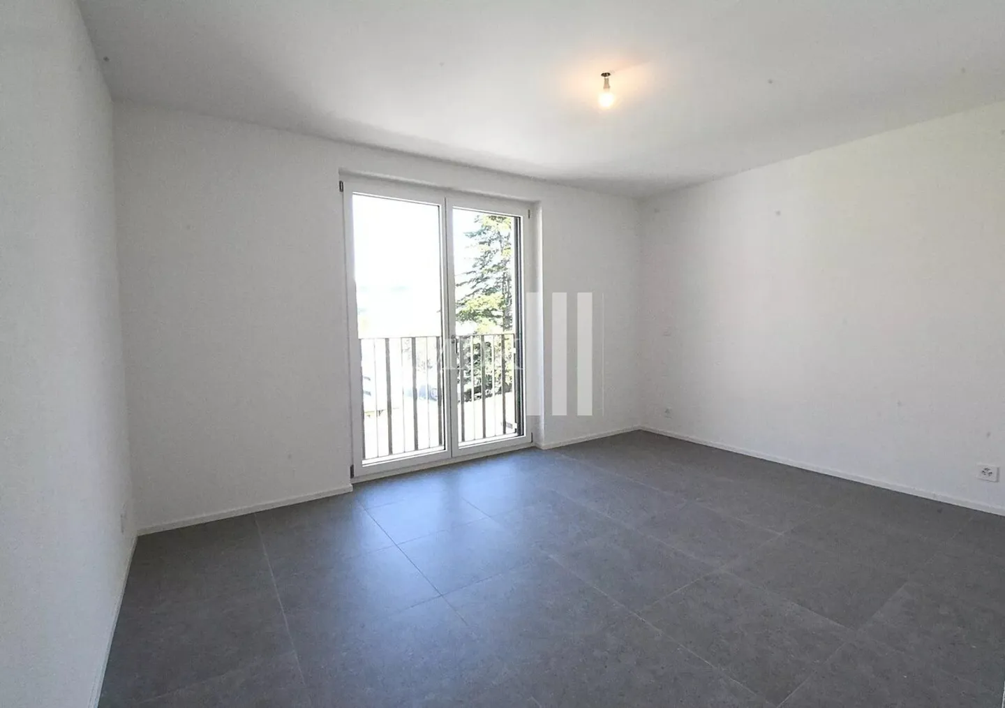 Spacious Apartment in Saint-Maurice - Photo 8 of 11