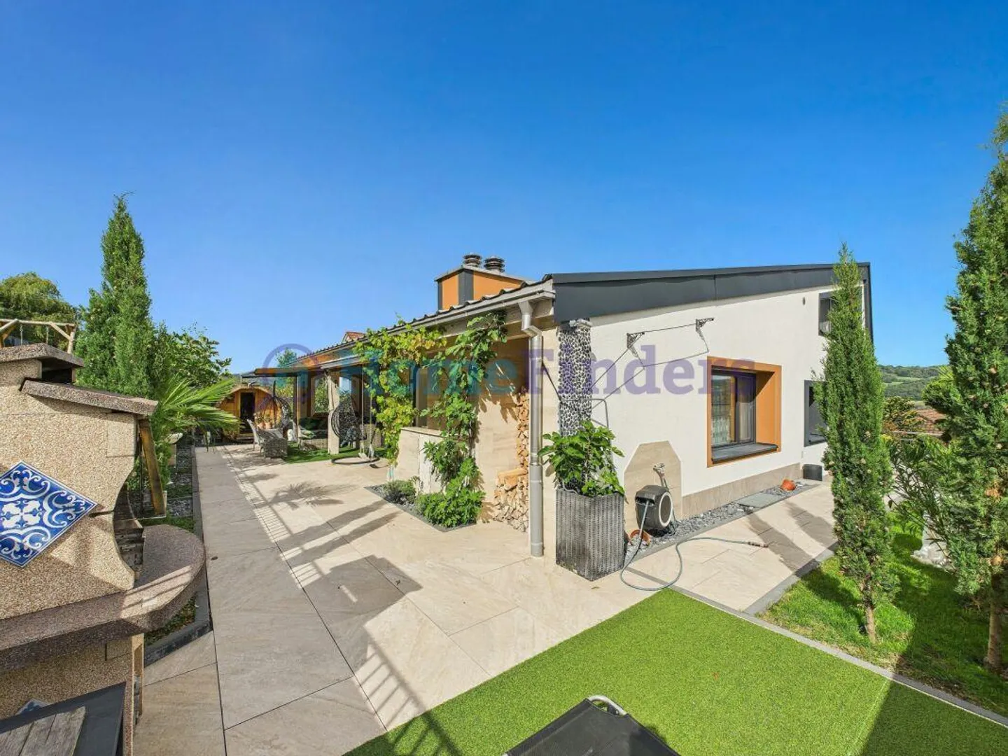 Charmante Maison Familiale avec Jardin - Photo 1 sur 10