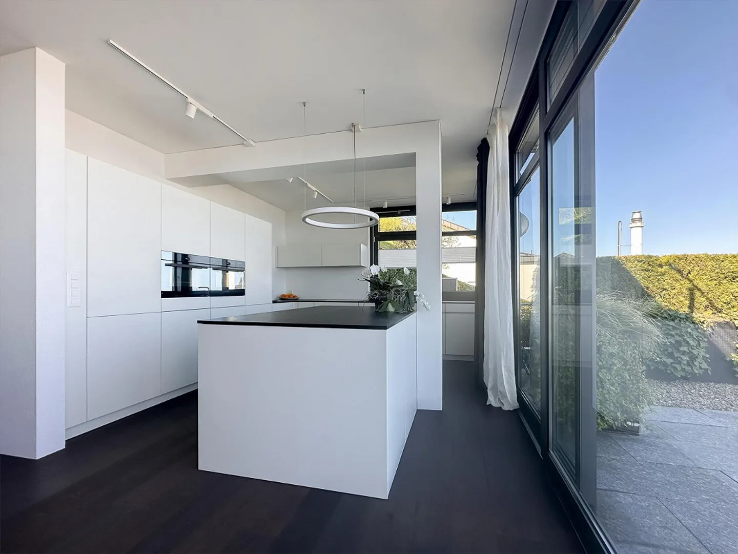 Terrassenhaus mit Seesicht - Foto 4 von 12
