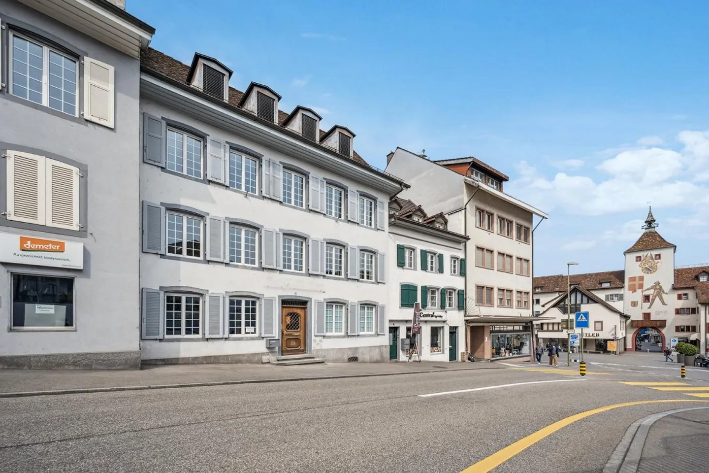 Moderne 2.5 Zimmerwohnung in Liestal zu vermieten! - Photo 1 of 12