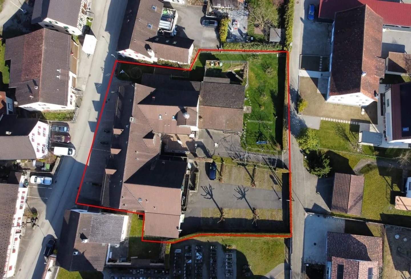 Progetto di sviluppo residenziale/commerciale con riserva di terreno - Foto 1 di 10