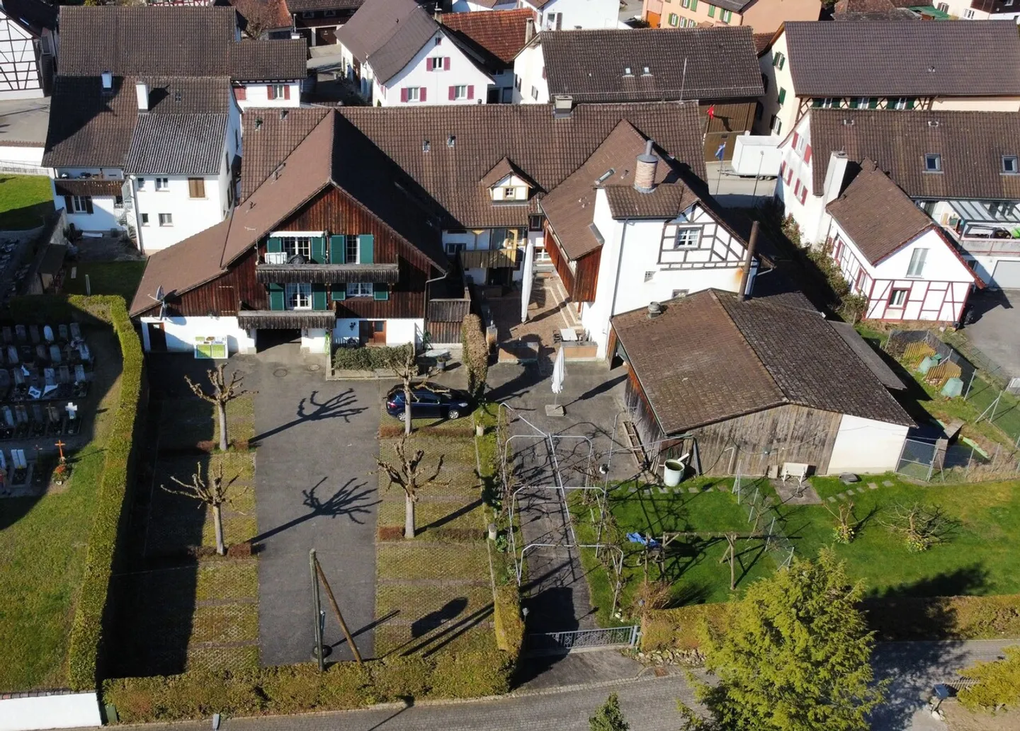 Progetto di sviluppo residenziale/commerciale con riserva di terreno - Foto 2 di 10