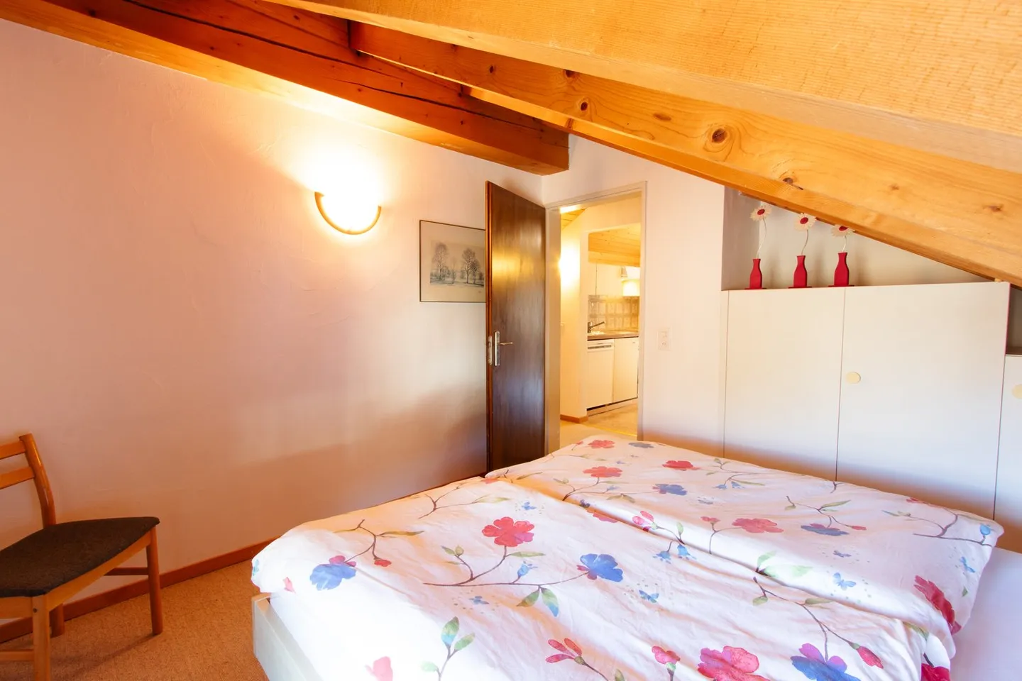 Esposizione a sud - vicino al centro, agli impianti di risalita e ai mezzi pubblici - Foto 13 di 26