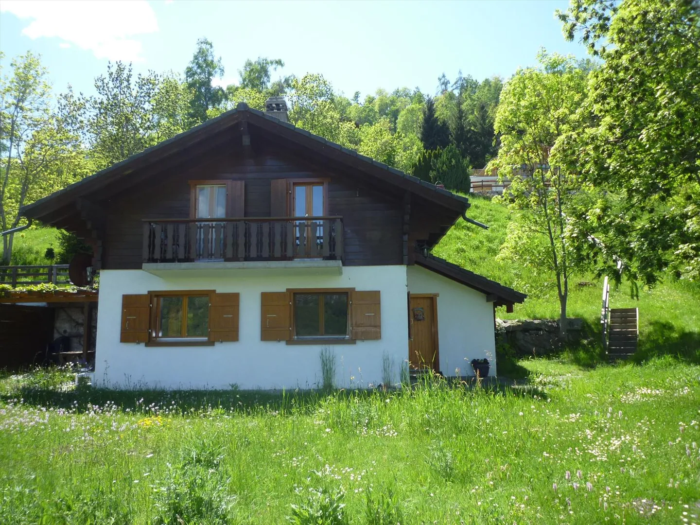 Charming chalet for sale in Saclentse Nendaz - Photo 1 of 17