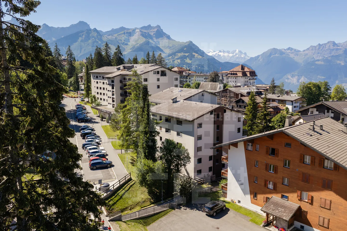 Studio ristrutturato a Villars - Foto 1 di 18