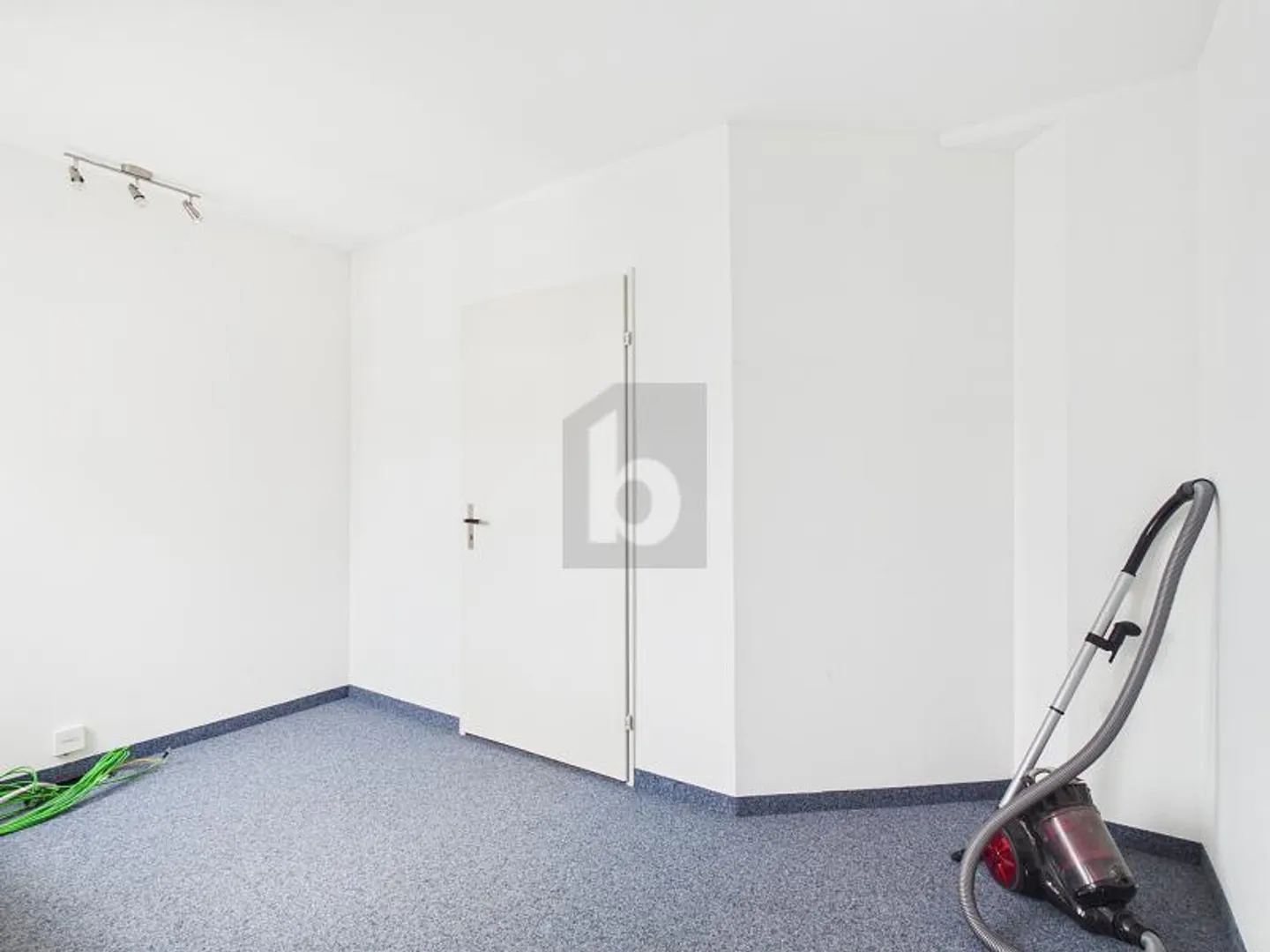 Vielseitige Bürofläche in Dübendorf - Foto 3 von 6