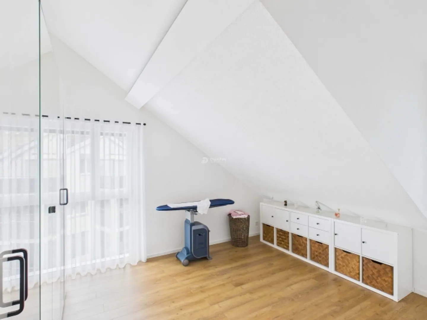 3-family house, renovated in 2021, with 2 garages in Trimbach - Photo 5 of 13