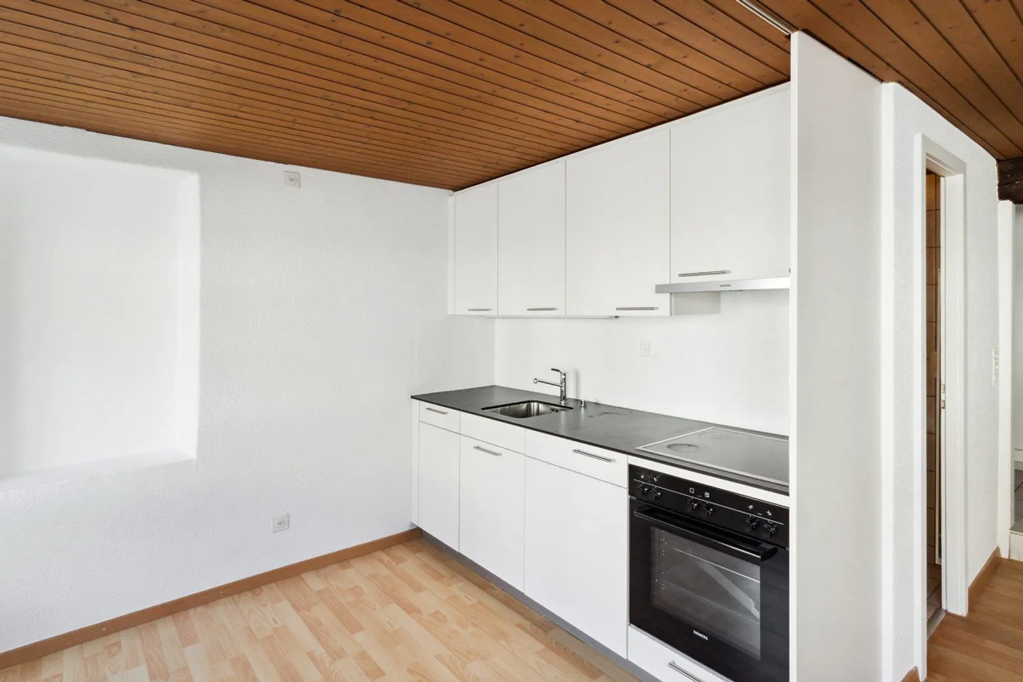 Appartement Charmant dans la Vieille Ville - Photo 5 sur 7