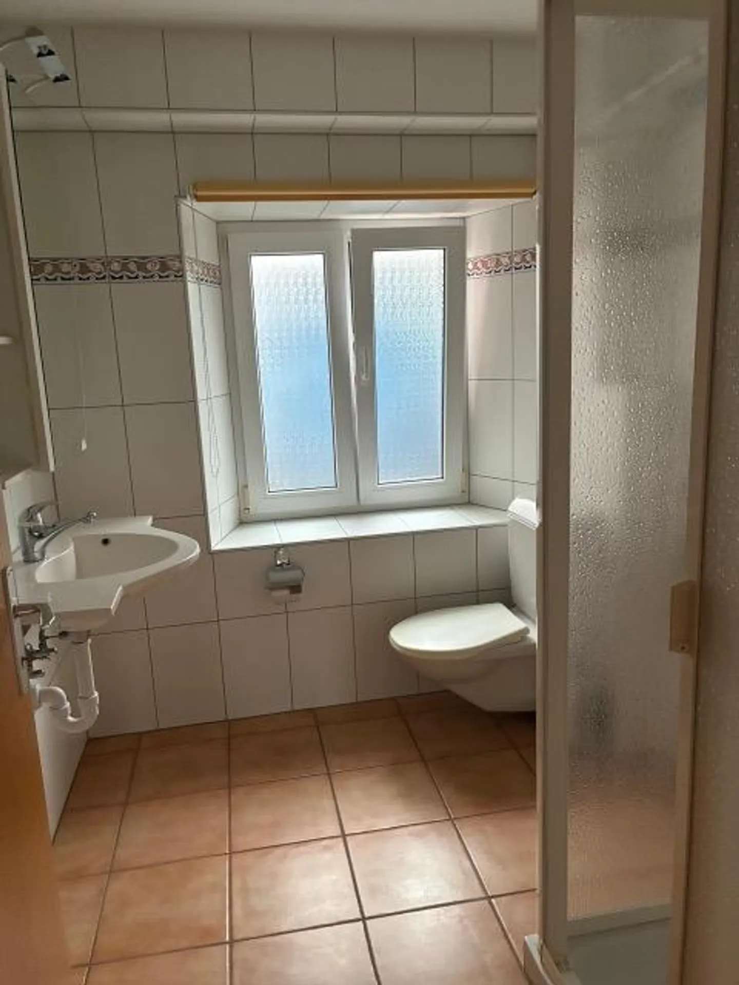 4-Zi-Wohnung mit 2 Dusche/WC und Waschturm - Photo 9 of 9