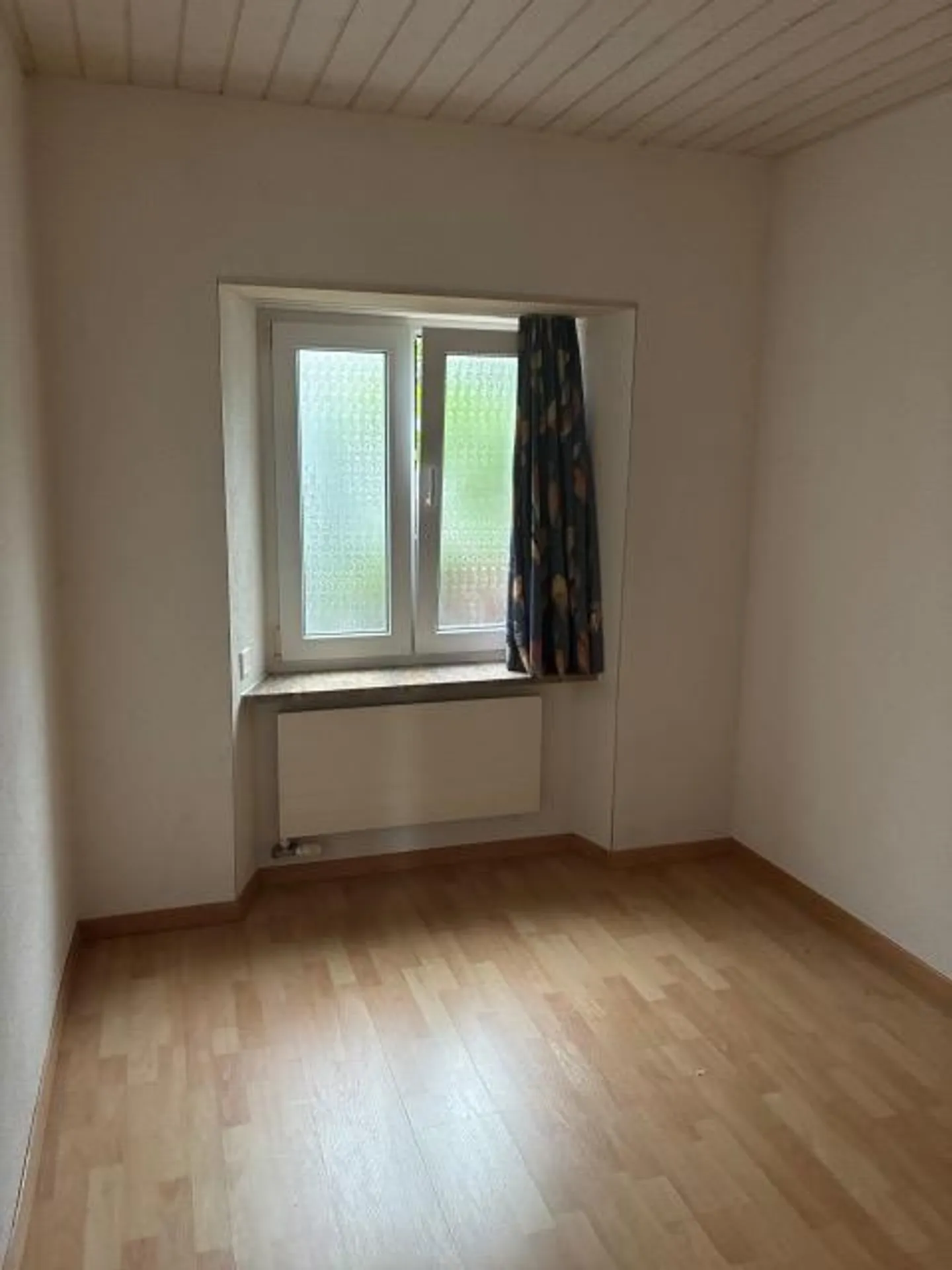 4-Zi-Wohnung mit 2 Dusche/WC und Waschturm - Photo 7 of 9
