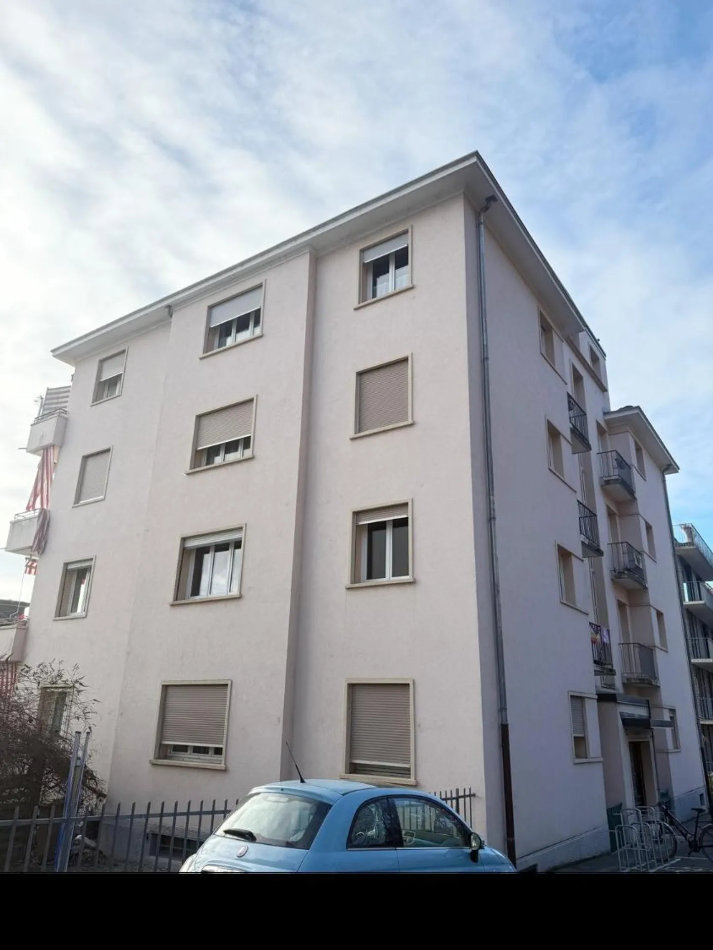 3,5-Zimmer-Wohnung im 1. Stock - Foto 1 von 3