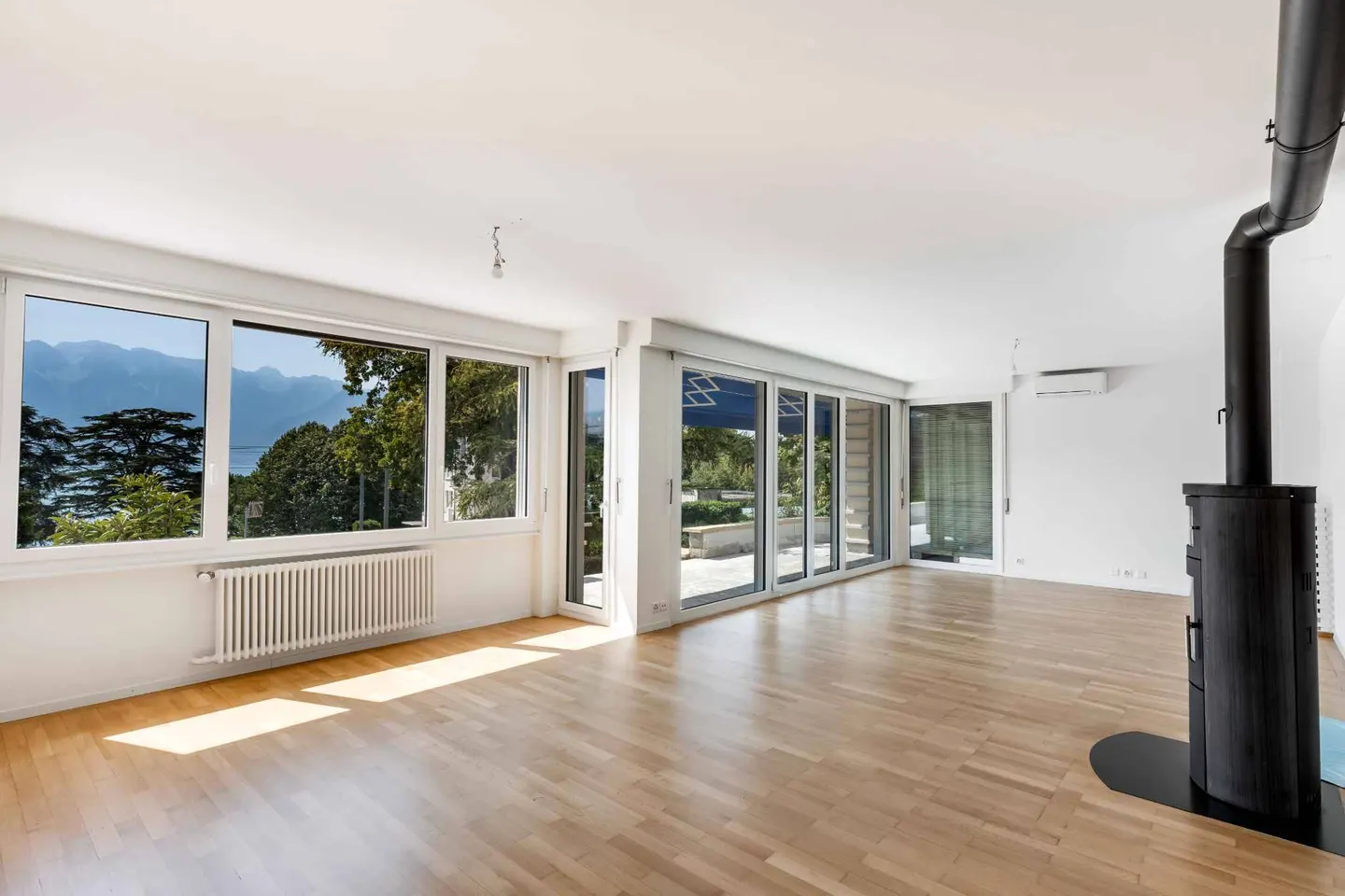 Geräumige Wohnung mit Garten - Foto 1 von 7