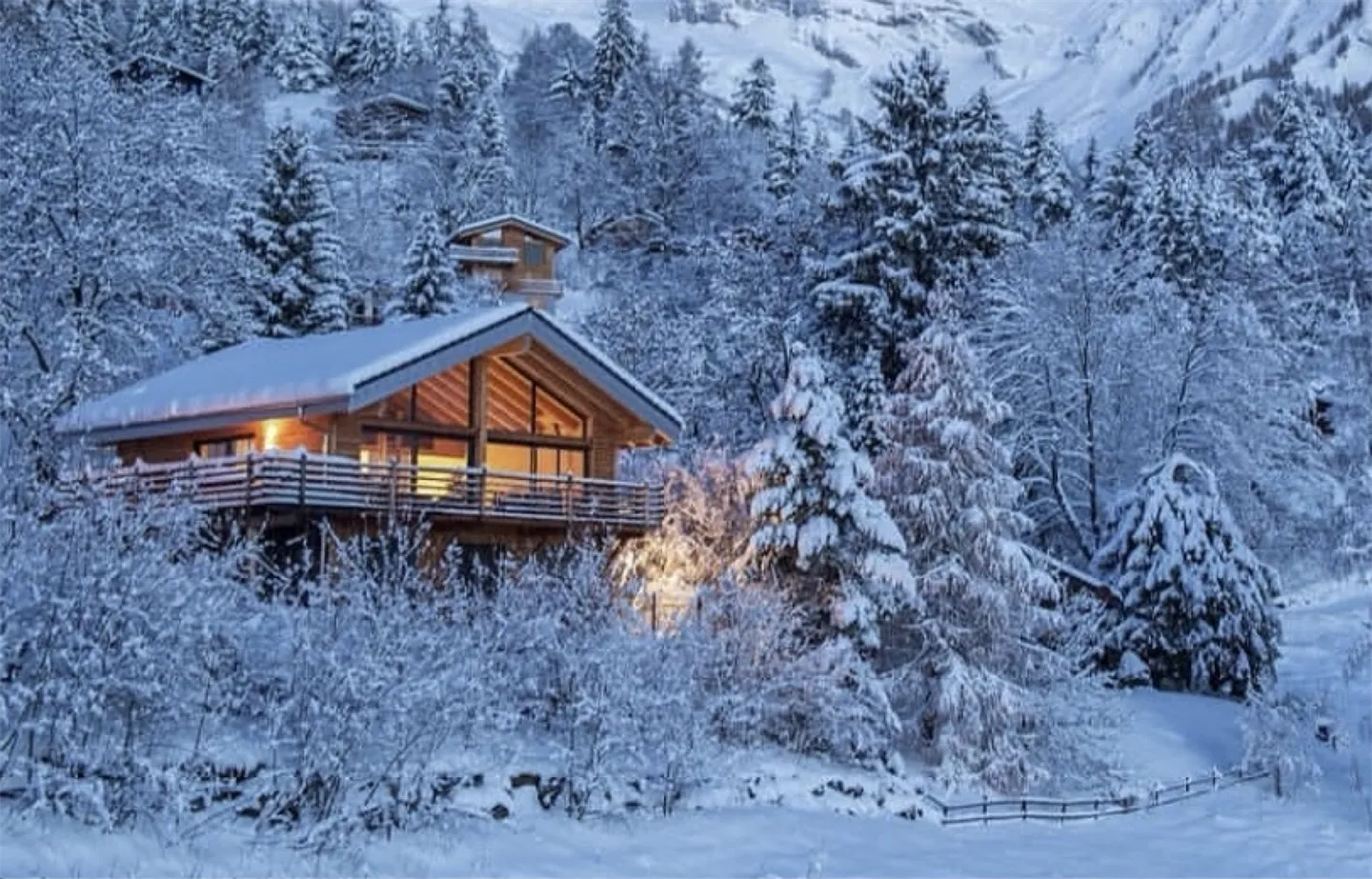 The Hamlet of Tulips - Photo 1 of 12