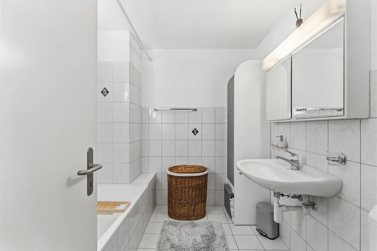 L'opportunità dell'anno! Casa angolare in fila - drasticamente ridotta! - Foto 18 di 30