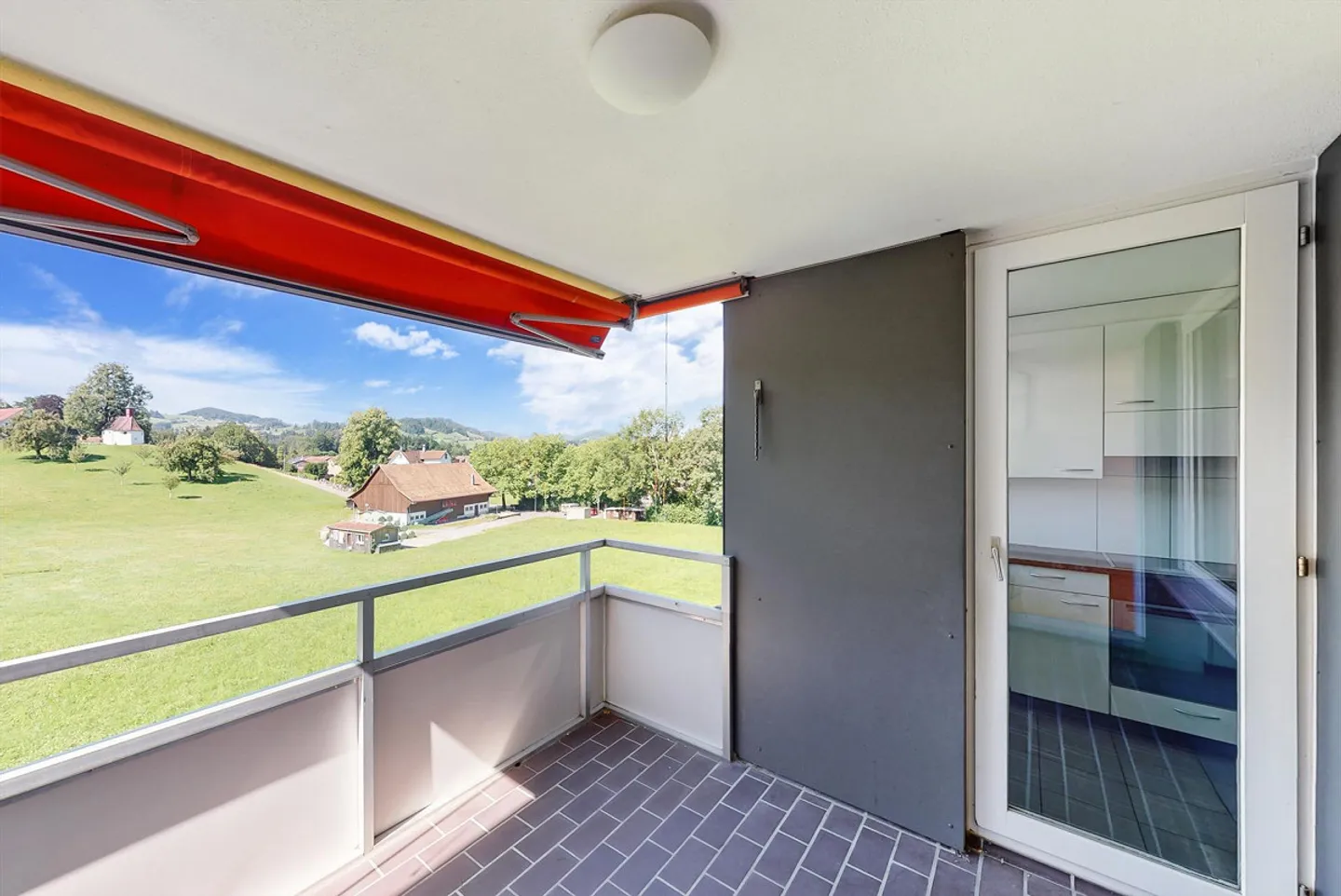 «Helle Wohnung mit toller Sicht ins Grüne!» - Foto 11 von 11