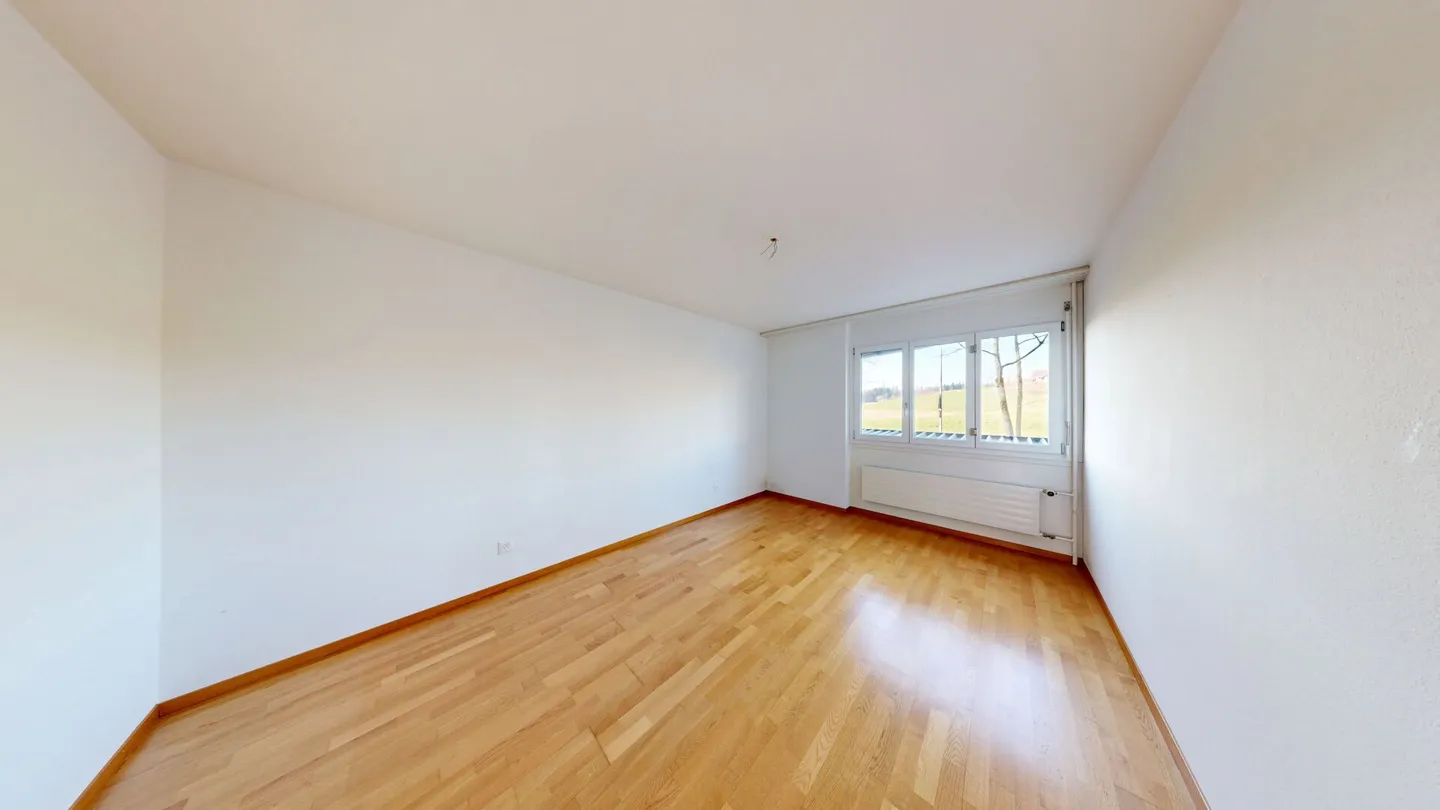 Appartamento 4.5 stanze in una posizione centrale a Ittigen - Foto 7 di 9