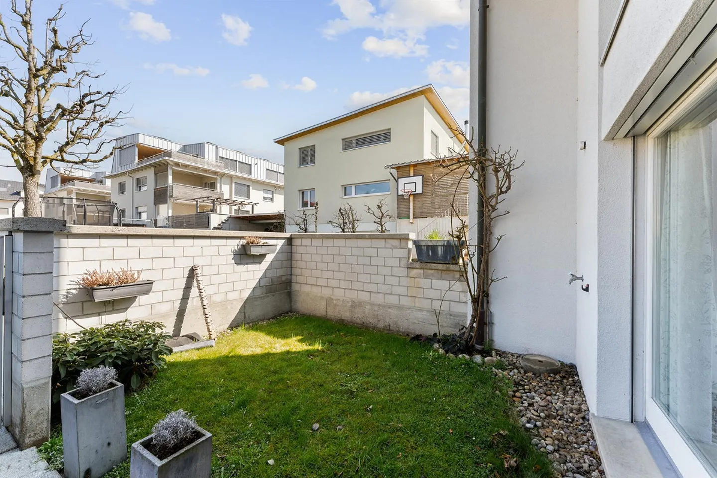 L'opportunità dell'anno! Casa angolare in fila - drasticamente ridotta! - Foto 25 di 30