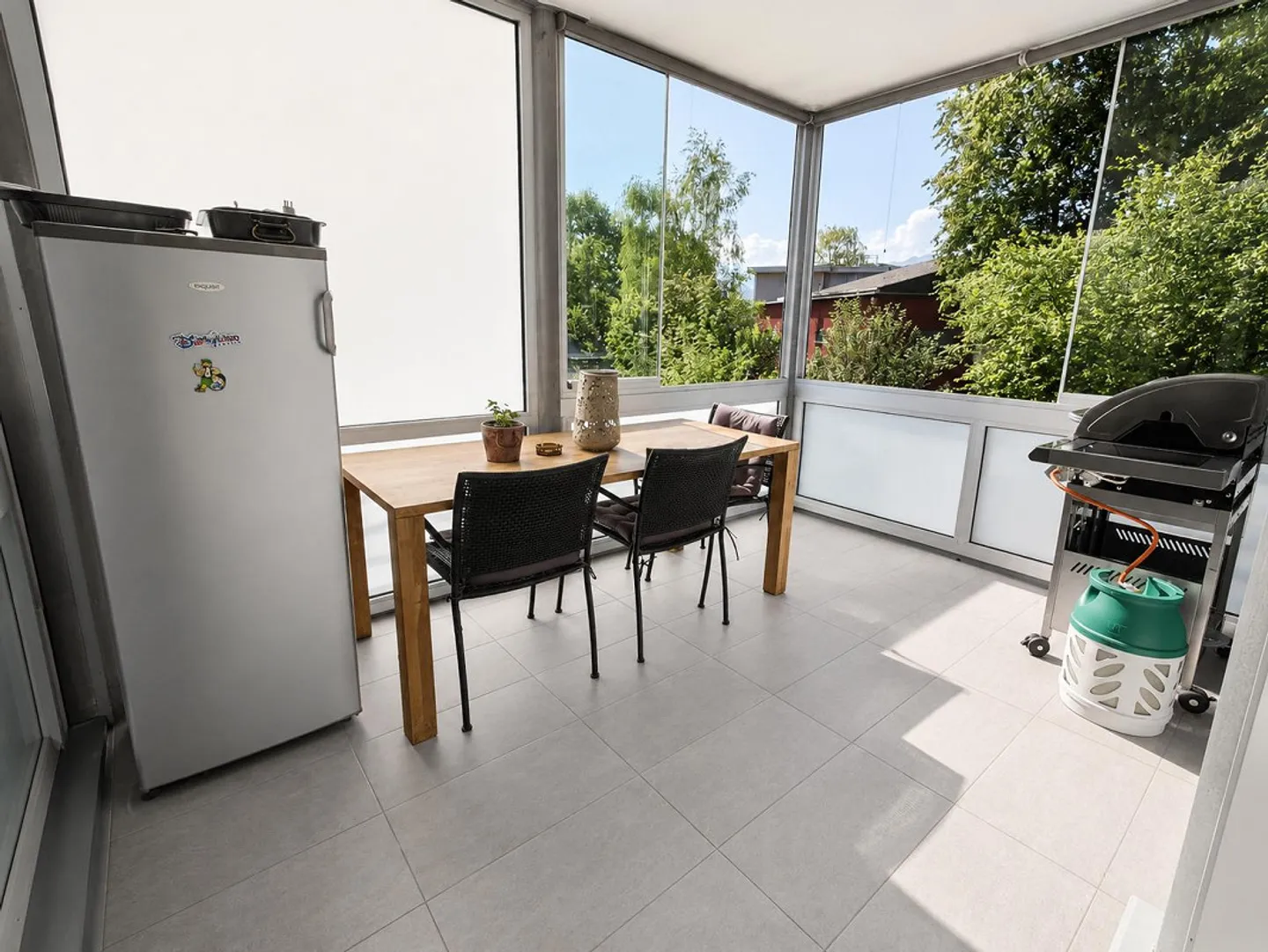 Modernized 4.5-room apartment with sunny balcony in Kriens - Photo 10 of 11