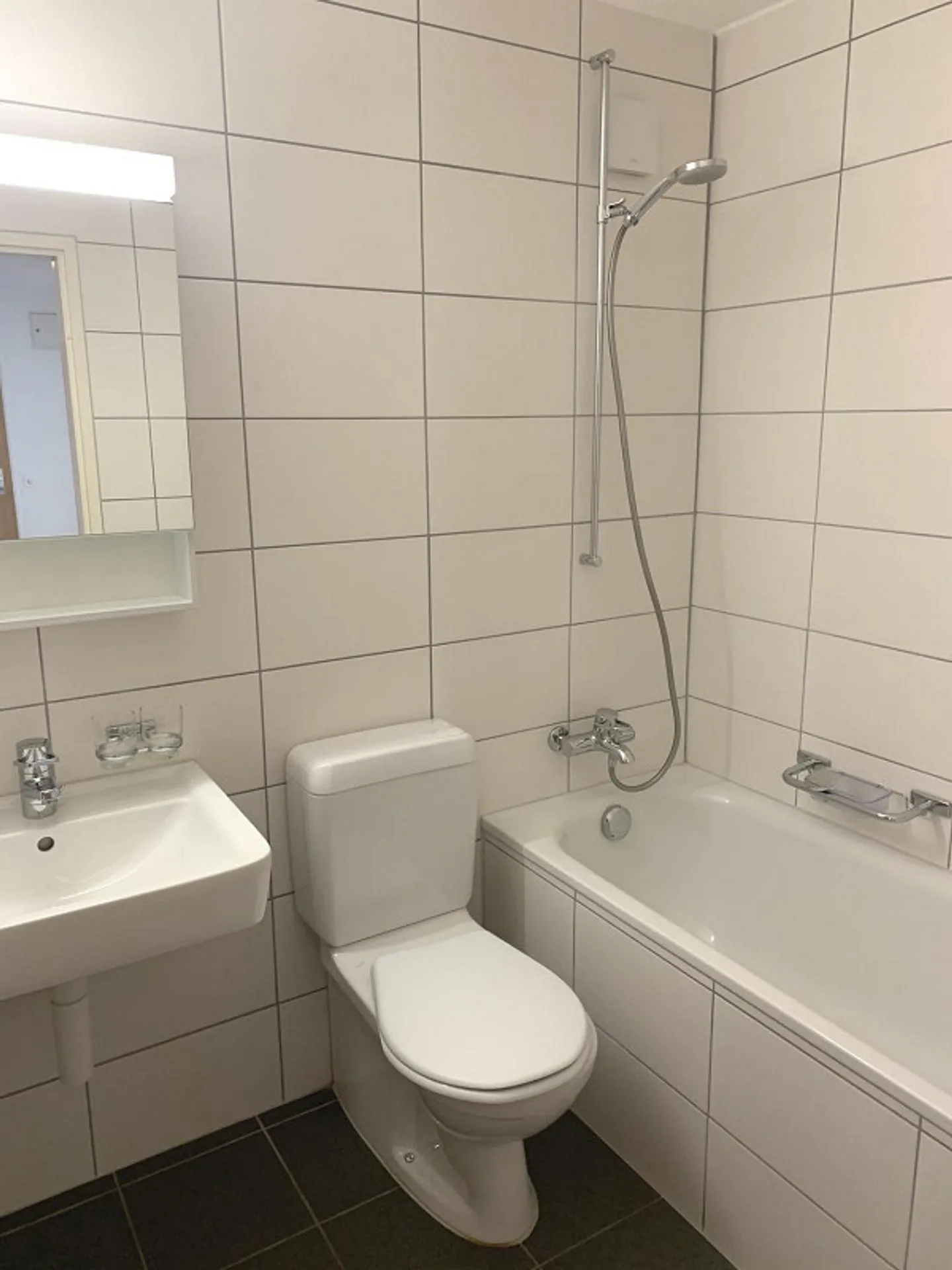 Appartamento in affitto - Foto 8 di 10