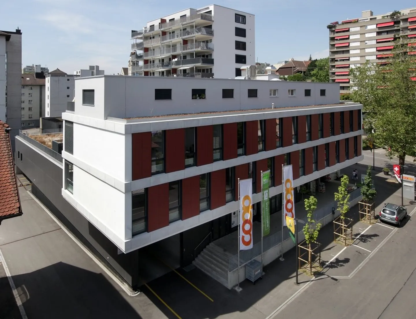 Parking Spaces in Neuhausen - Photo 1 of 2