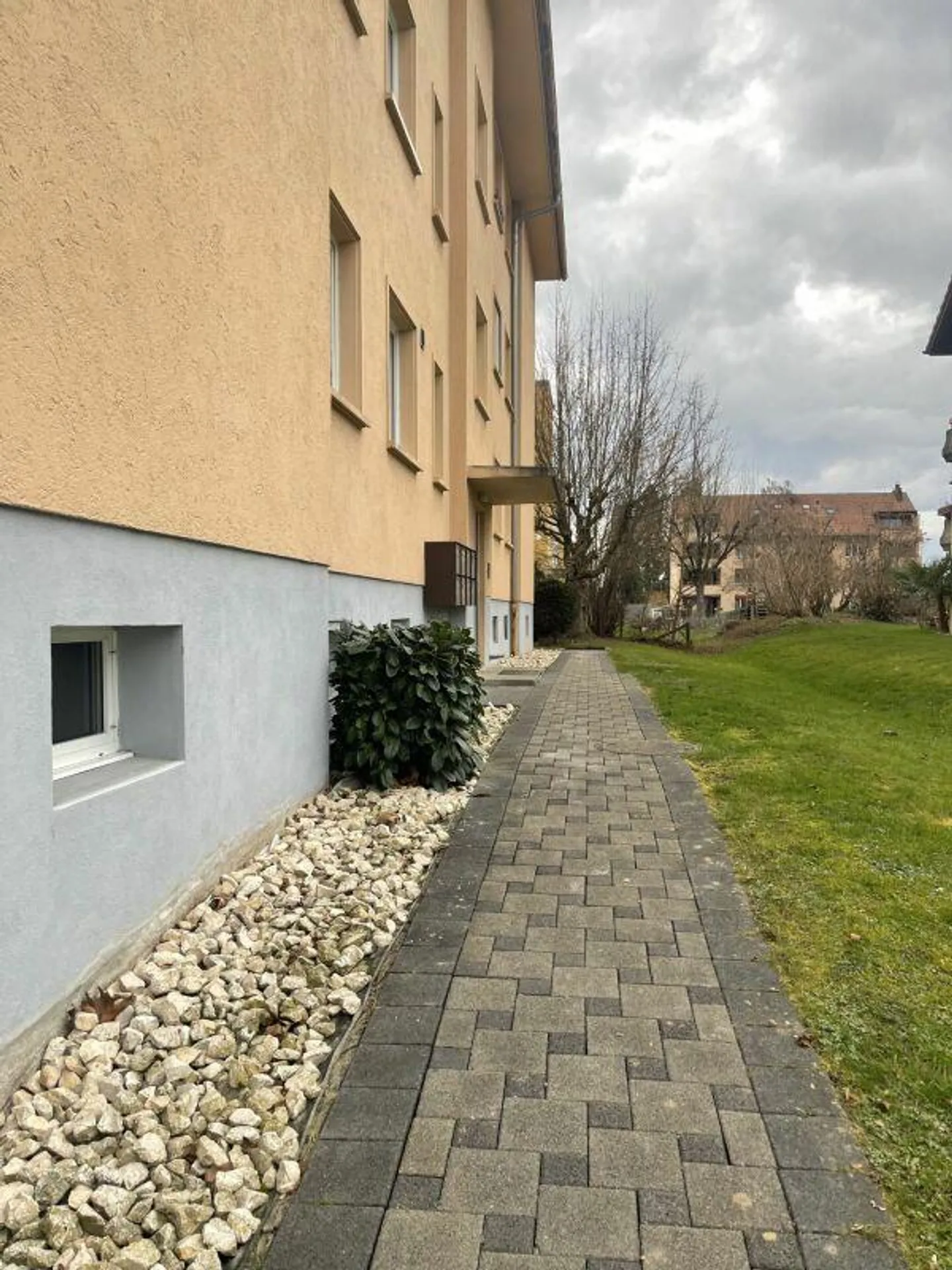 Appartamento di 5,5 stanze vicino al lago - Foto 1 di 10