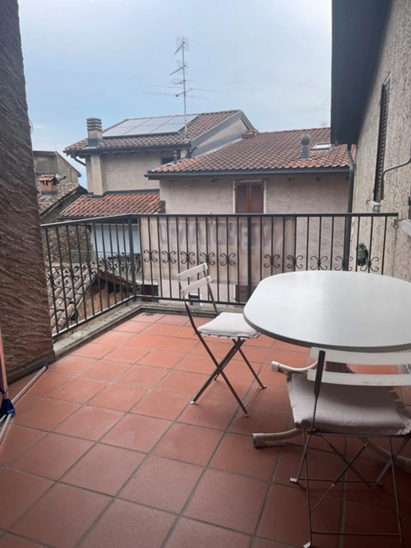 Vendiamo una casa ticinese con 2 appartamenti - Foto 10 di 11