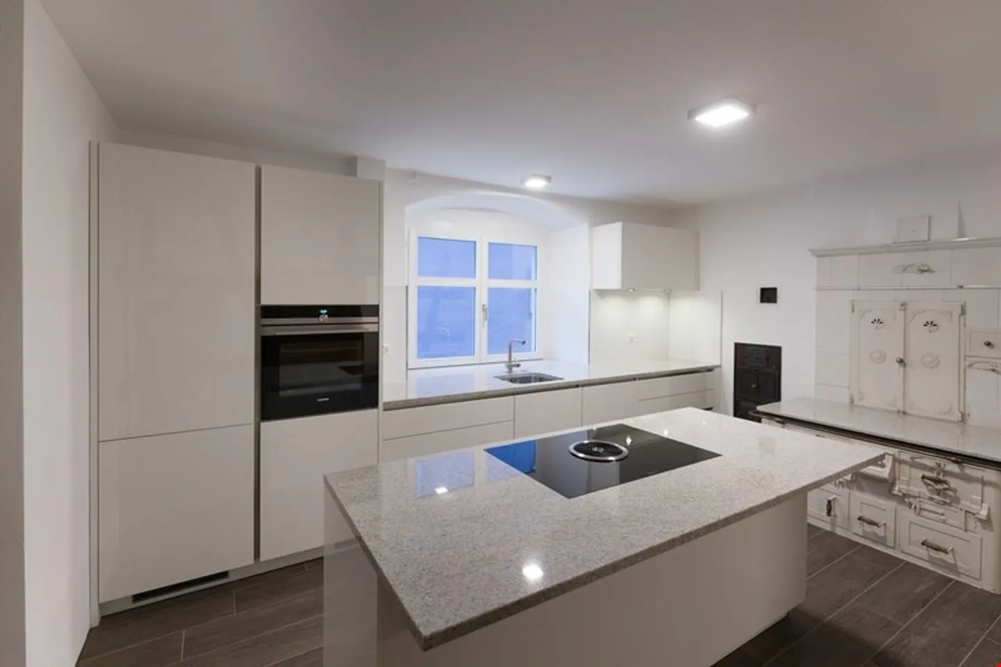 Liebhaberobjekt: charmante 4.5-Zimmerwohnung zu vermieten - Foto 5 von 14