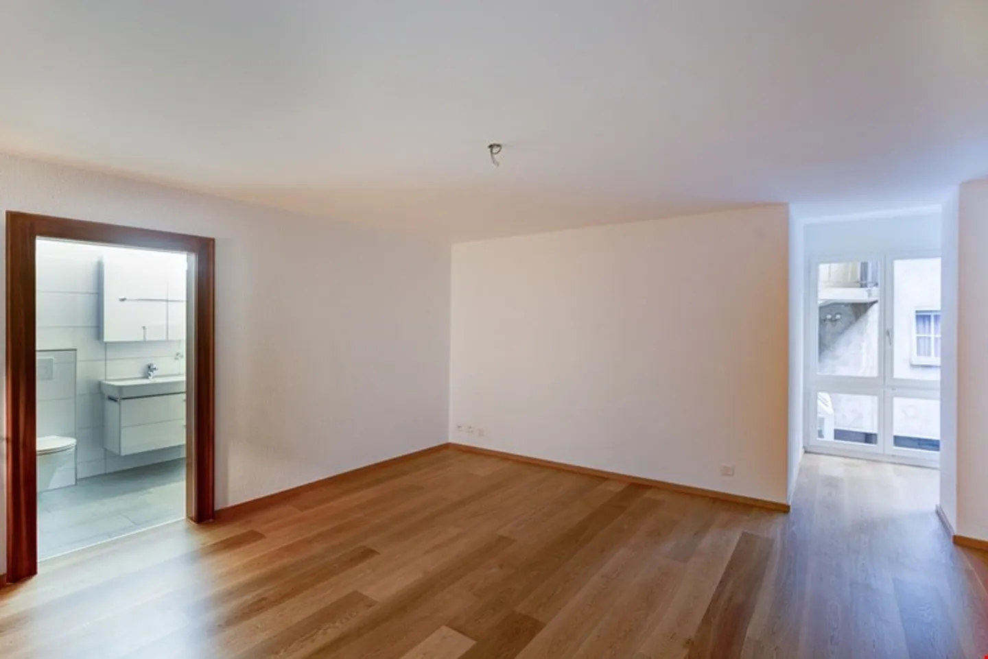 Liebhaberobjekt: charmante 4.5-Zimmerwohnung zu vermieten - Foto 8 von 14