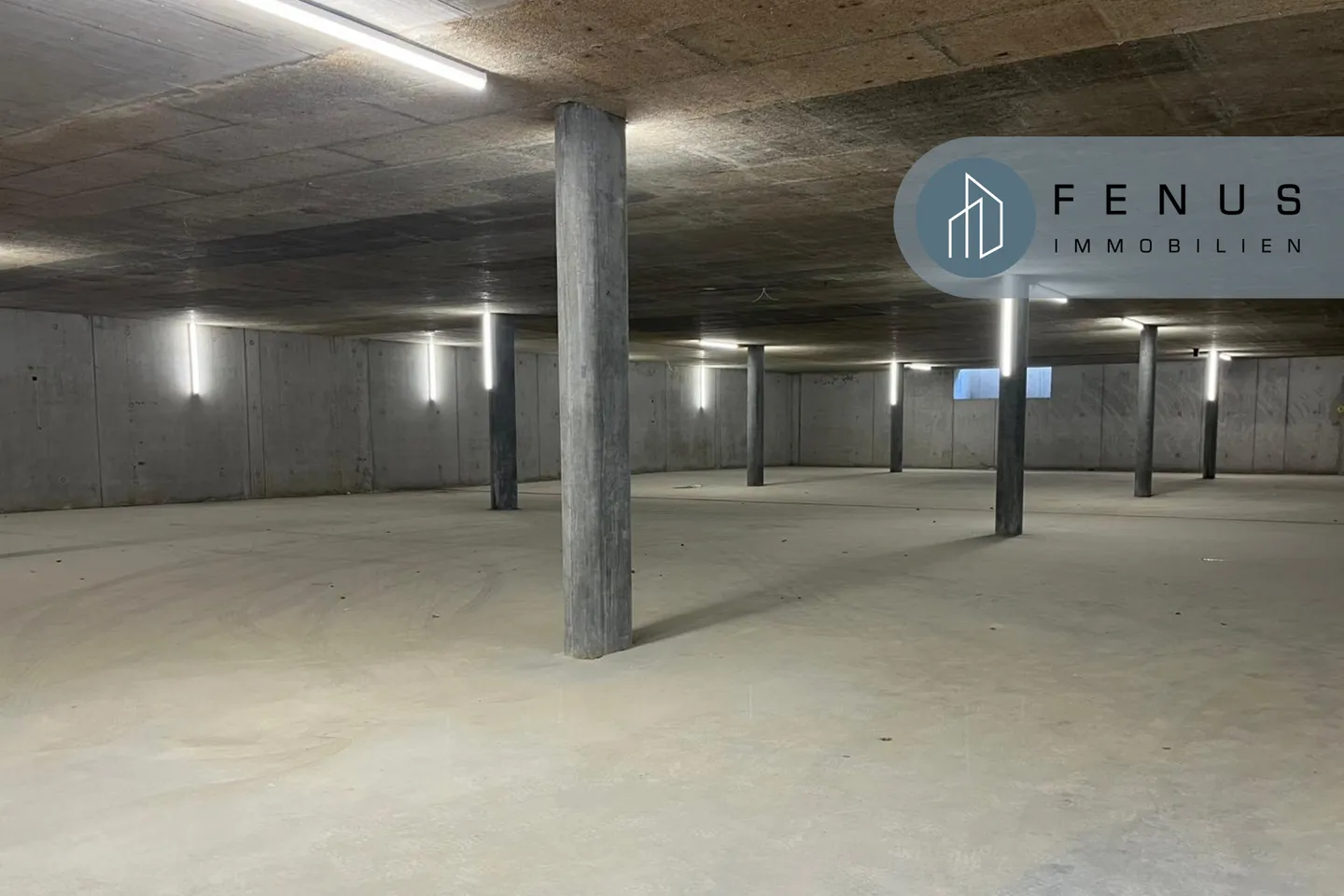 Tiefgaragenparkplatz - Foto 1 von 1