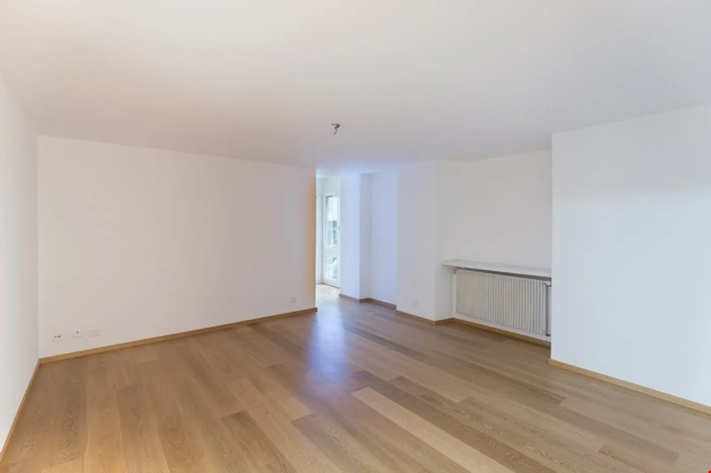 Liebhaberobjekt: charmante 4.5-Zimmerwohnung zu vermieten - Foto 9 von 14