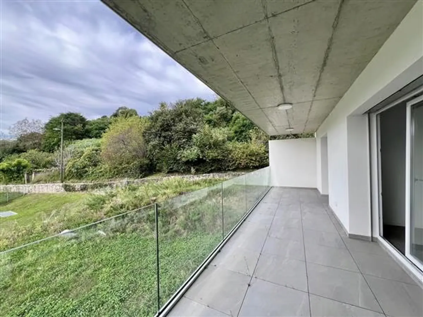 Caslano: 2.5 Room Apartment - Photo 6 of 12